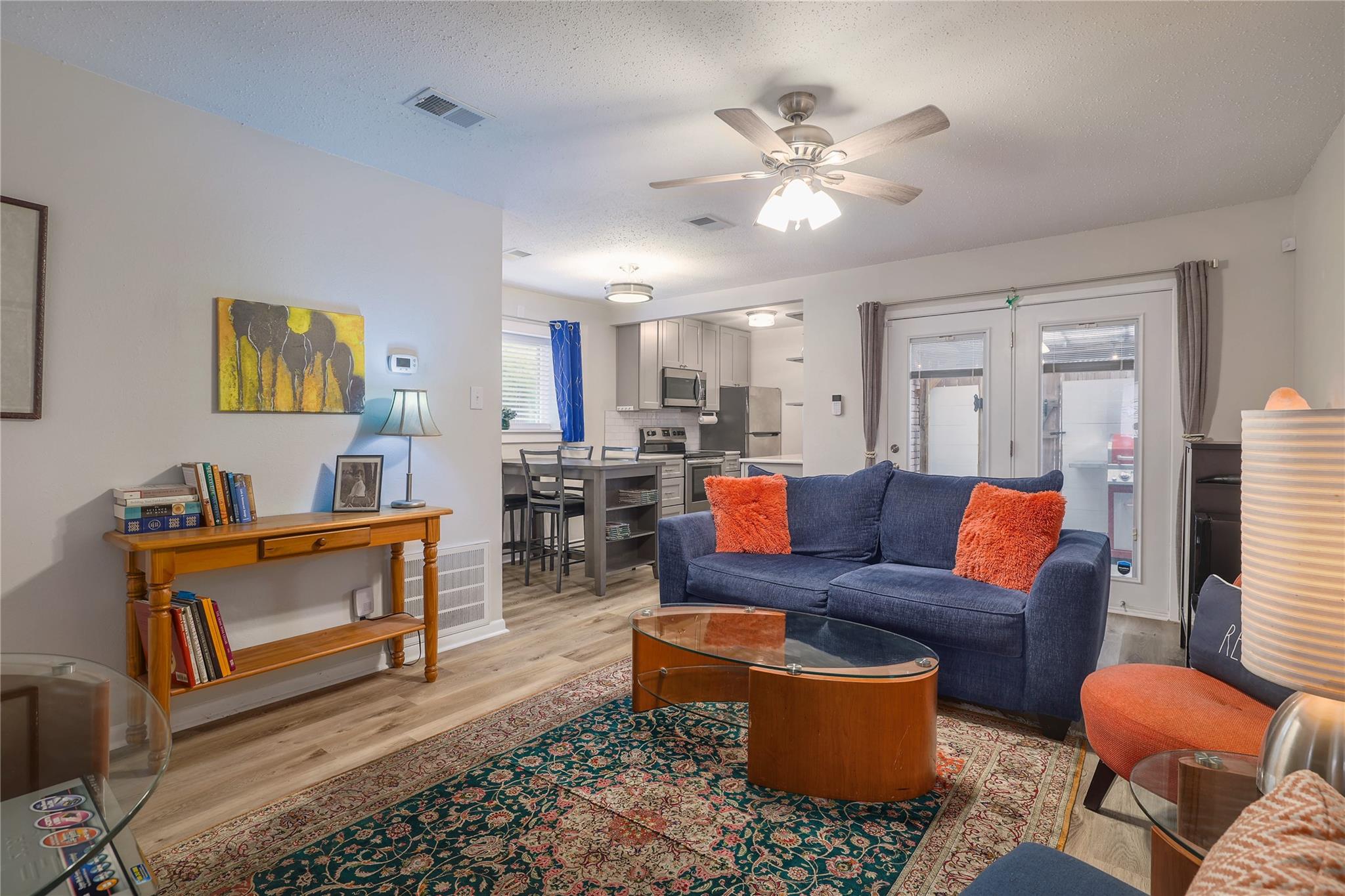 7406 Shadow Hill Dr # 108, Austin, TX 78731