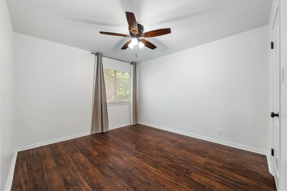 209 El Rio Dr, Lakeway, TX 78734