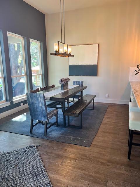 397 Sandy Mountain Dr, Llano, TX 78643