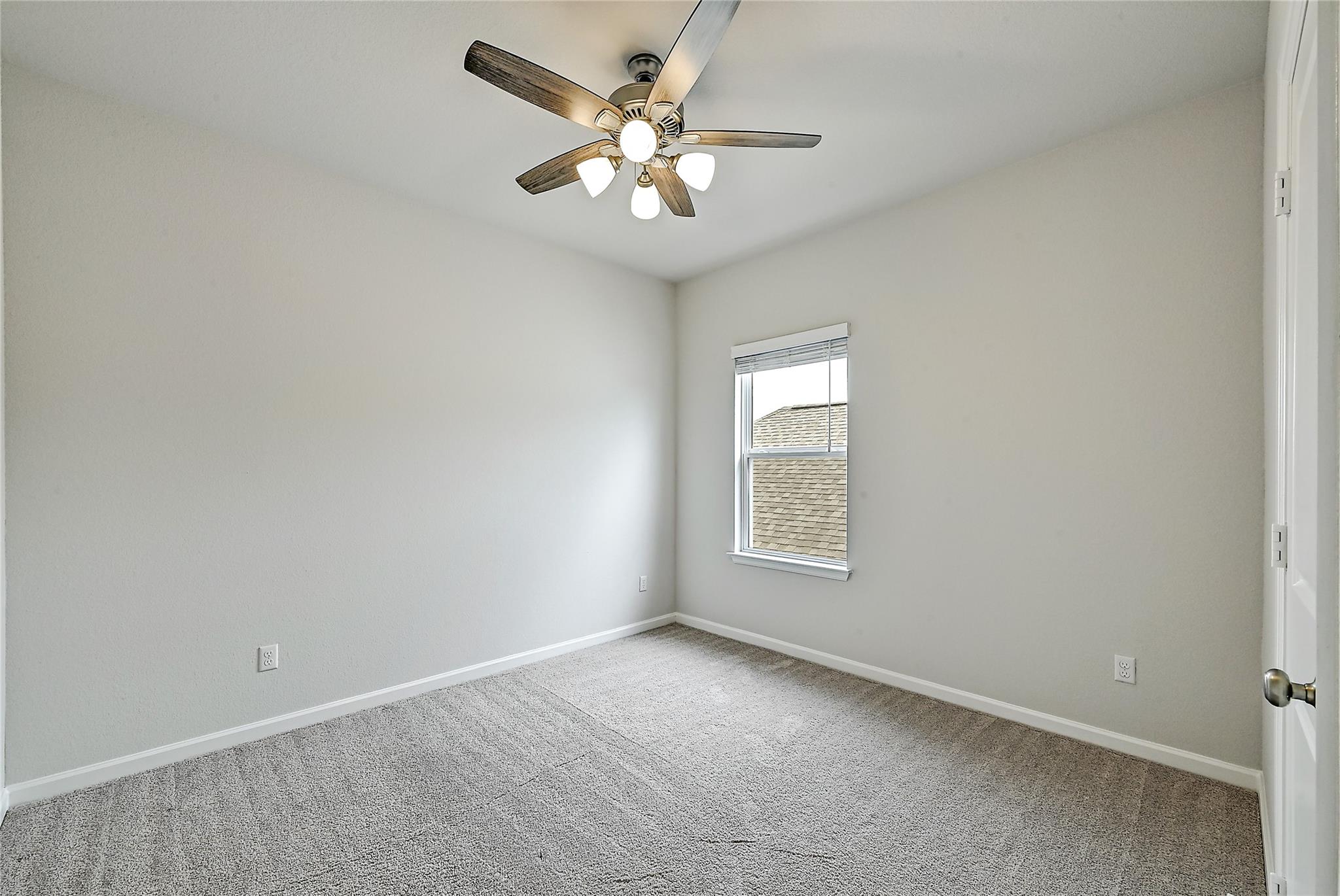 221 Banyon Dr, Liberty Hill, TX 78642