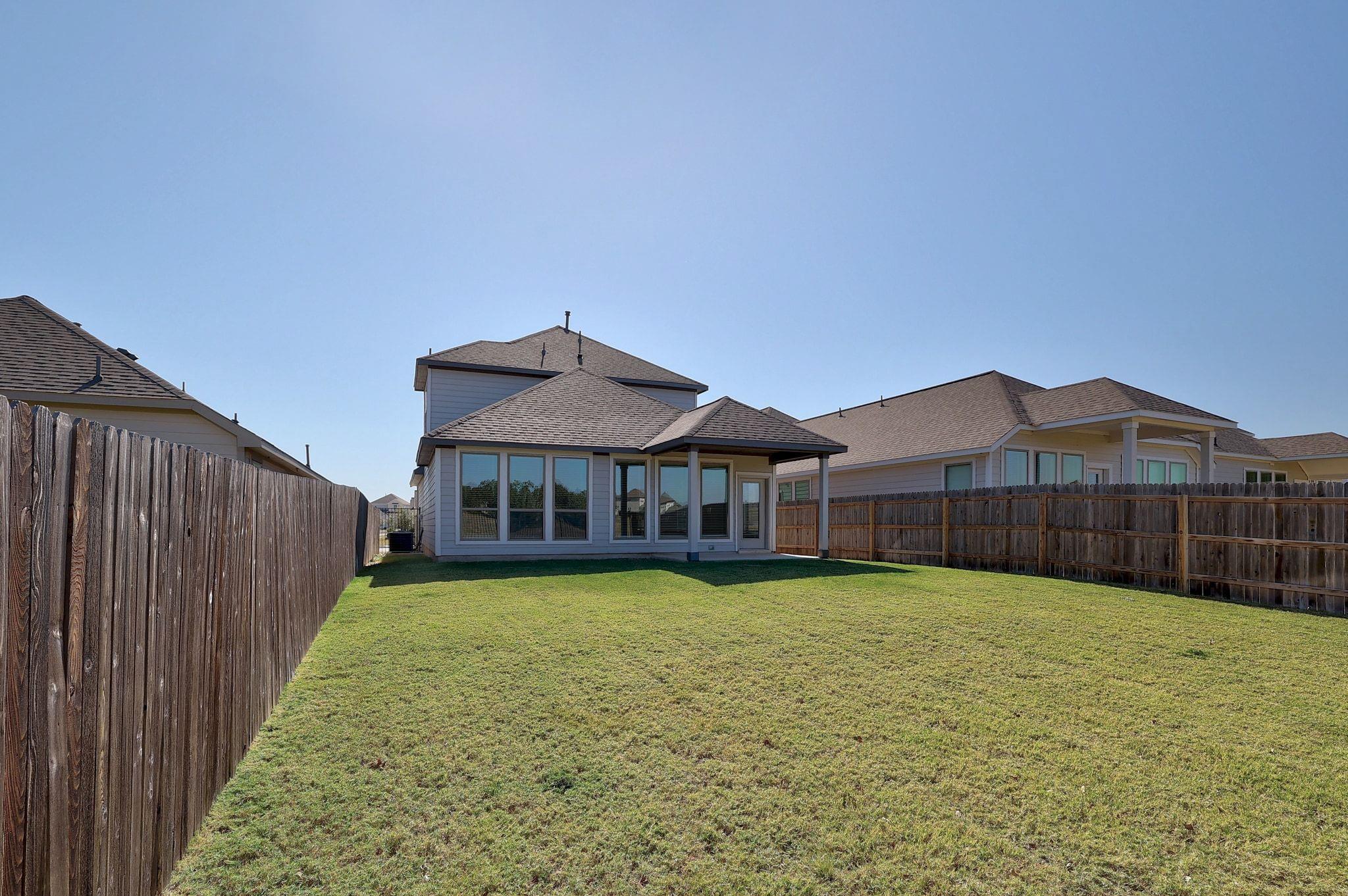 221 Banyon Dr, Liberty Hill, TX 78642
