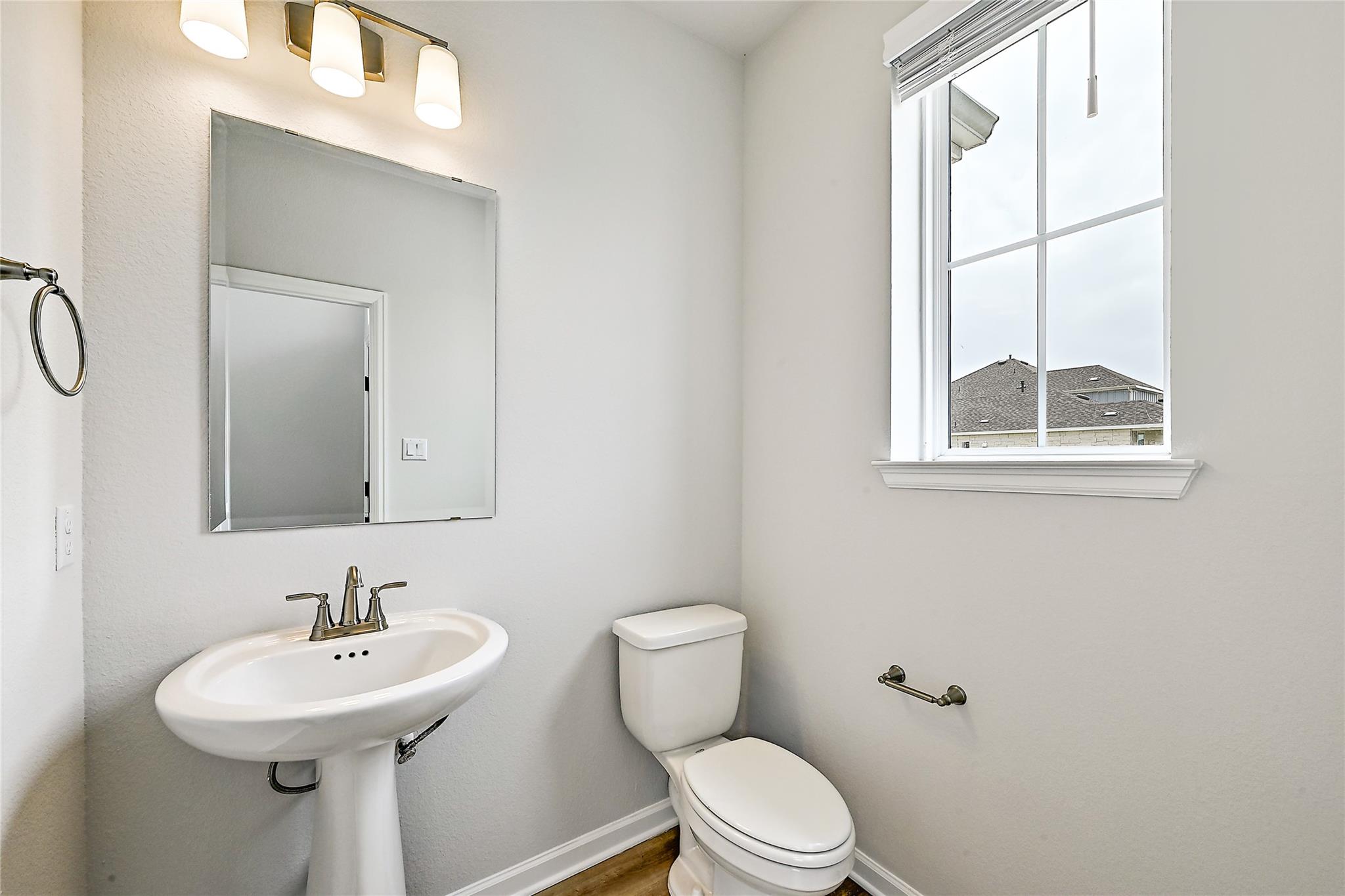 221 Banyon Dr, Liberty Hill, TX 78642