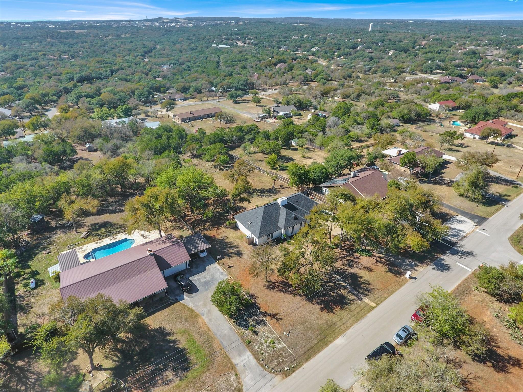 729 Mountain View Dr, San Marcos, TX 78666