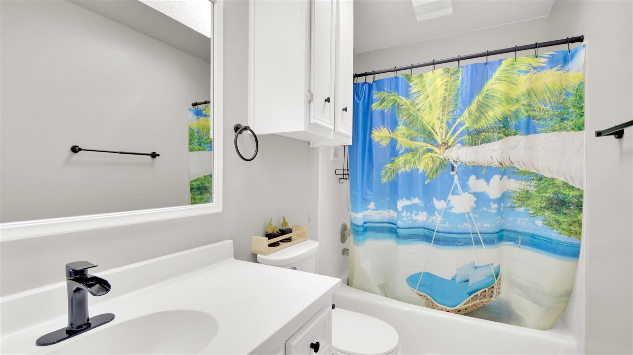 729 Mountain View Dr, San Marcos, TX 78666