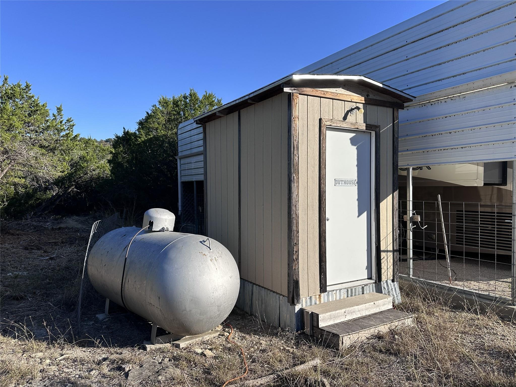 16458 FM 2484, Salado, TX 76571