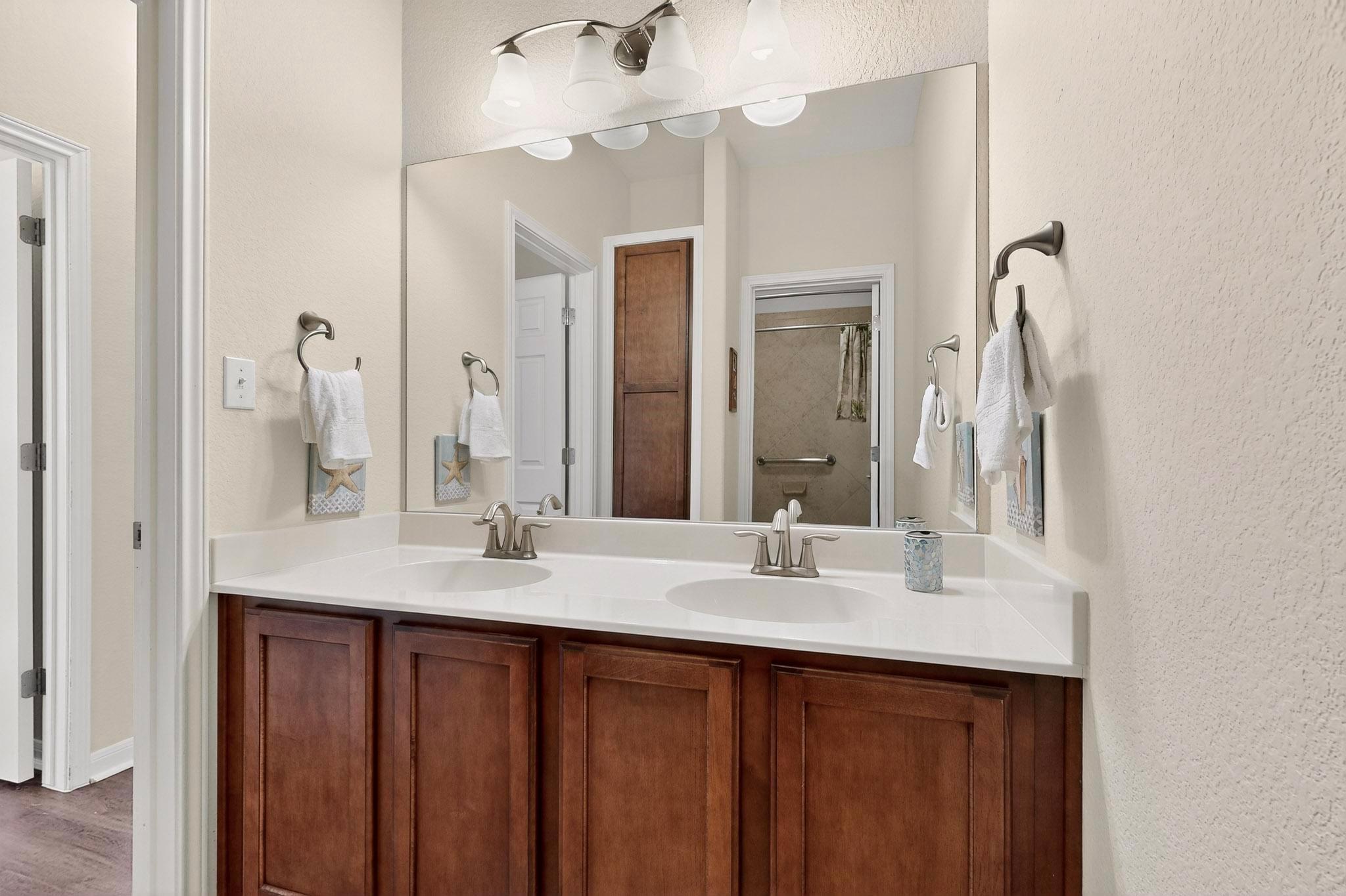 121 Quarry Park Cv, Liberty Hill, TX 78642