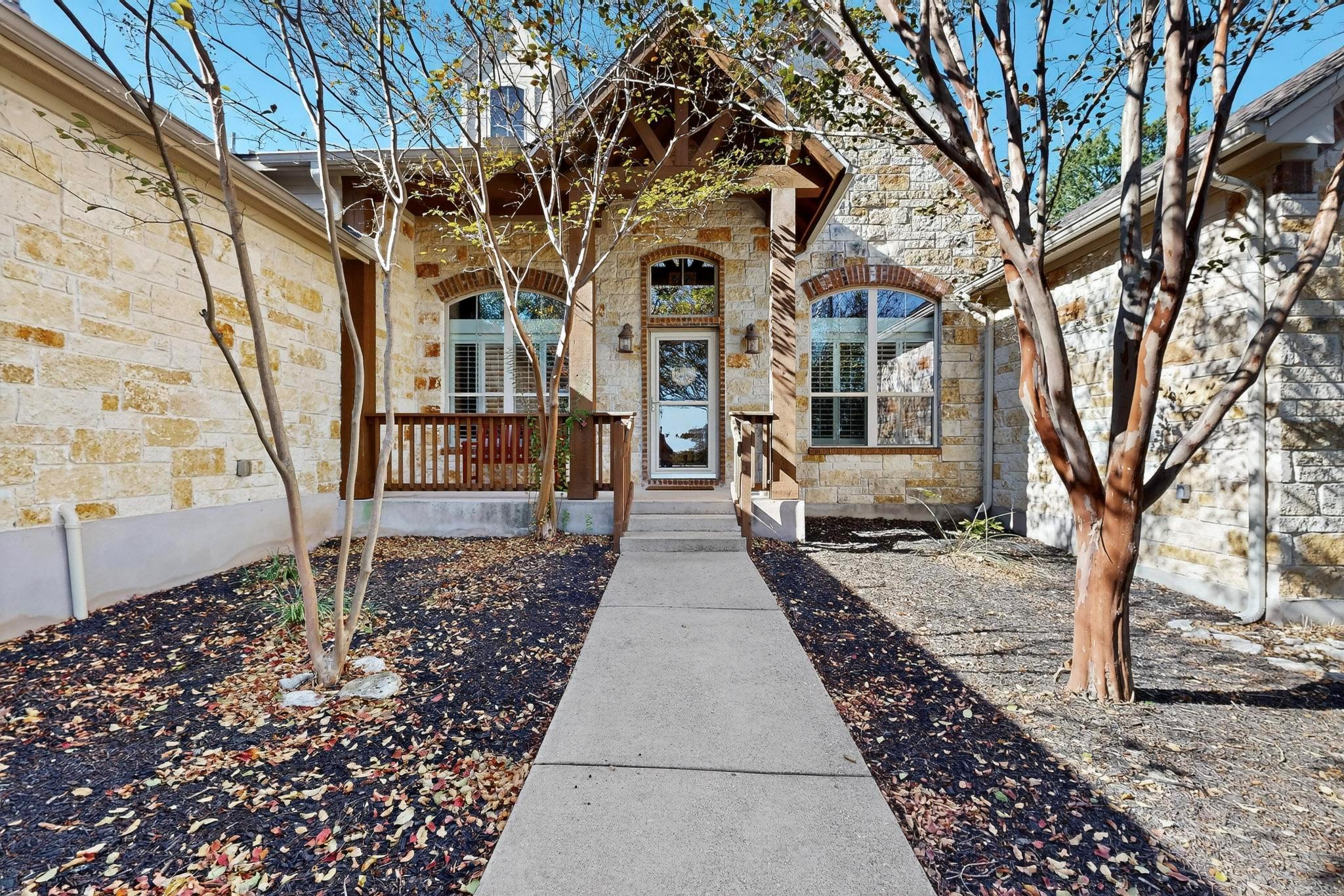 121 Quarry Park Cv, Liberty Hill, TX 78642