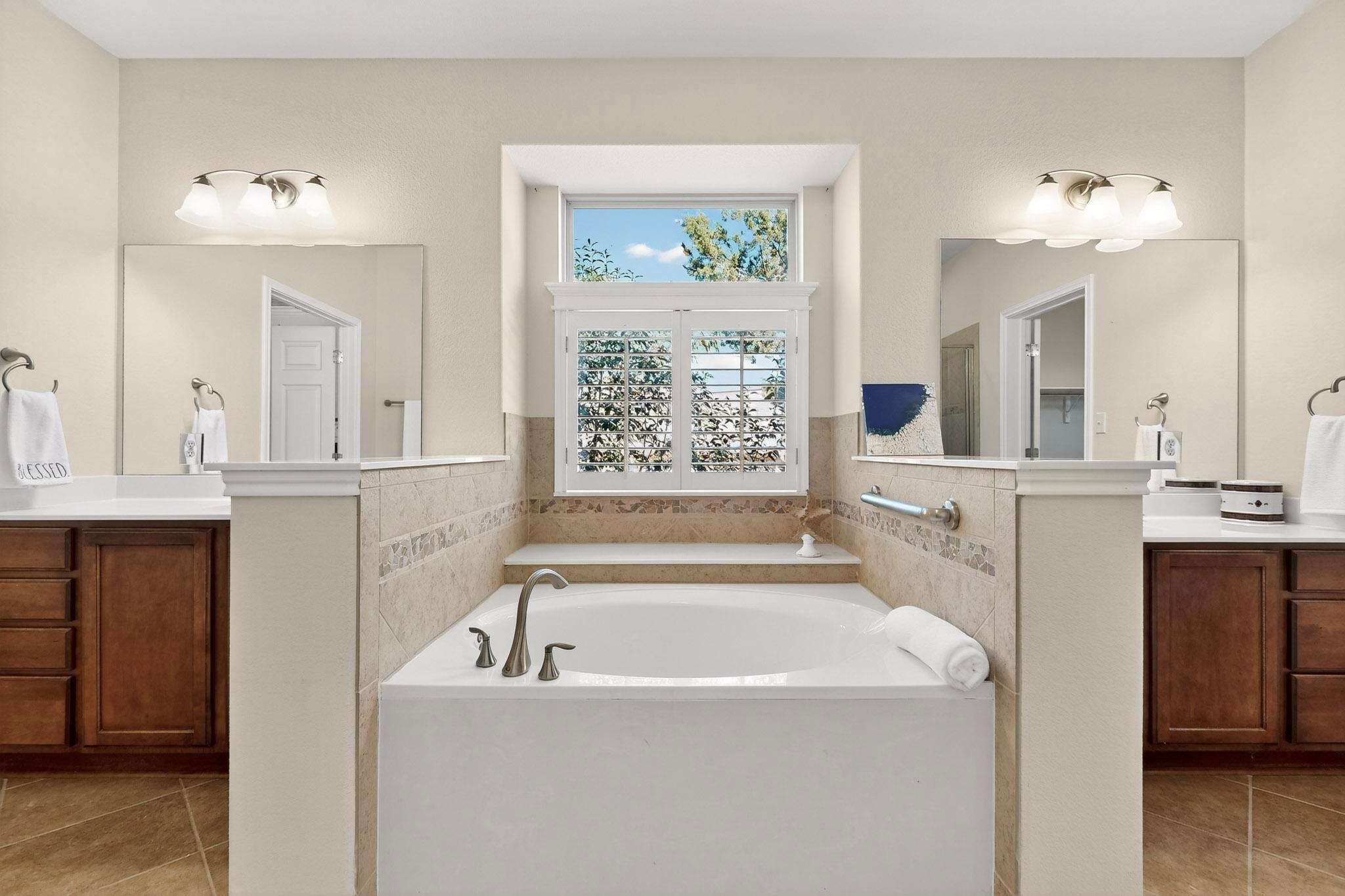 121 Quarry Park Cv, Liberty Hill, TX 78642