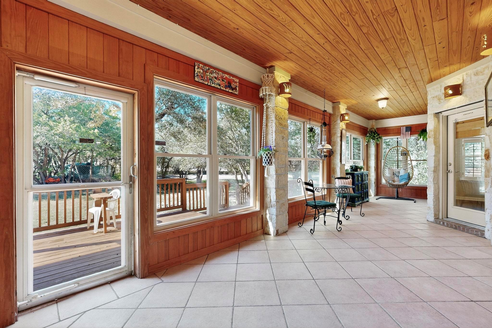 121 Quarry Park Cv, Liberty Hill, TX 78642