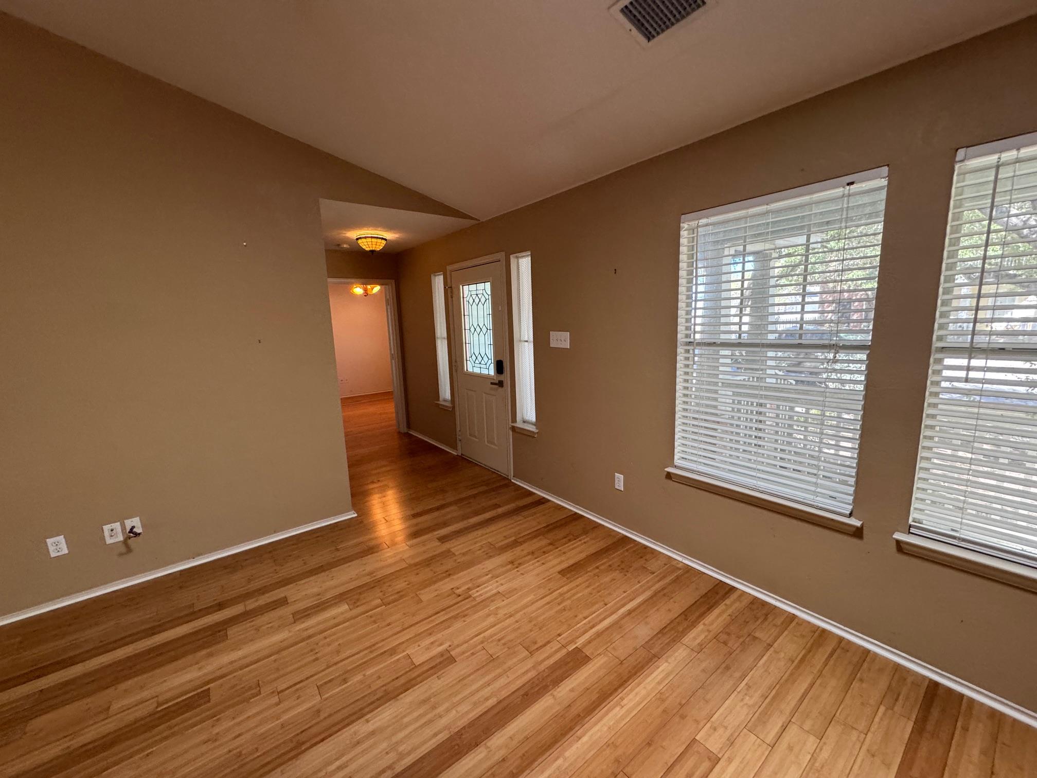 5733 Hartson, Kyle, TX 78640