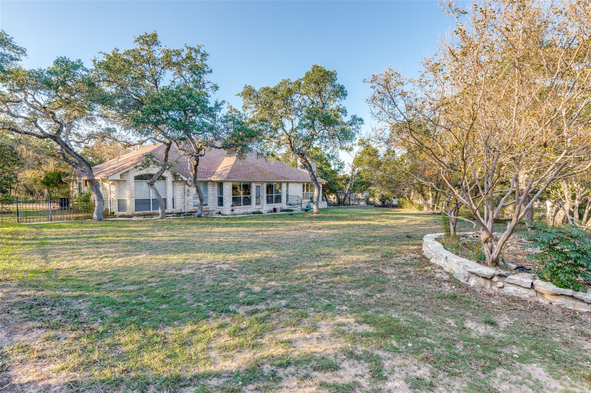 6901 W Bright Star Ln W, Austin, TX 78736