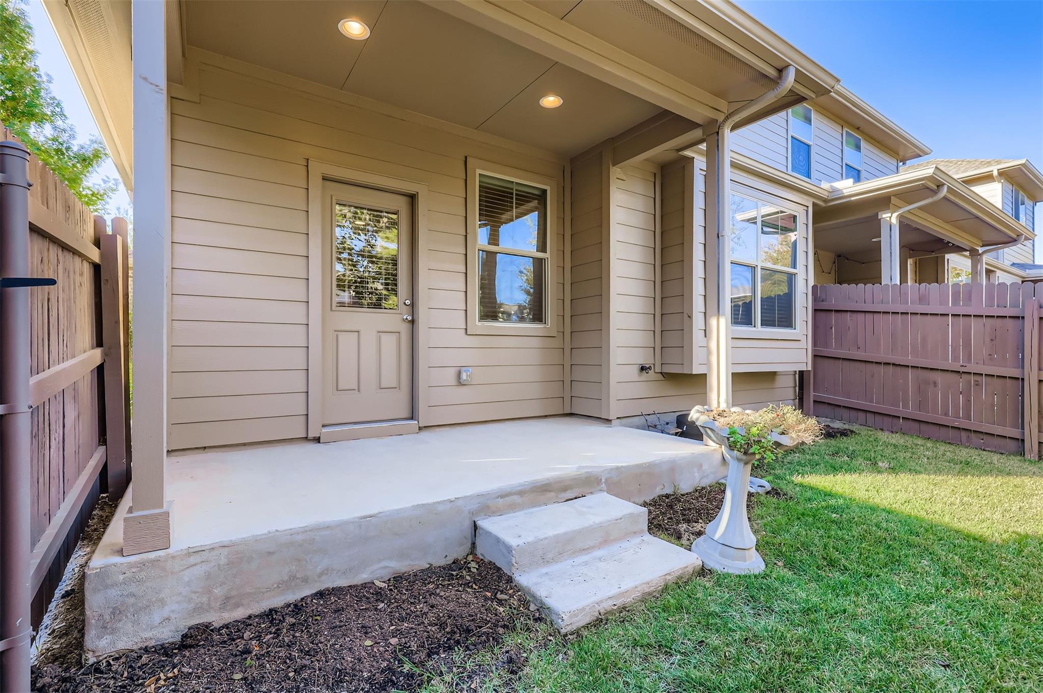 2880 Donnell Dr # 803, Round Rock, TX 78664