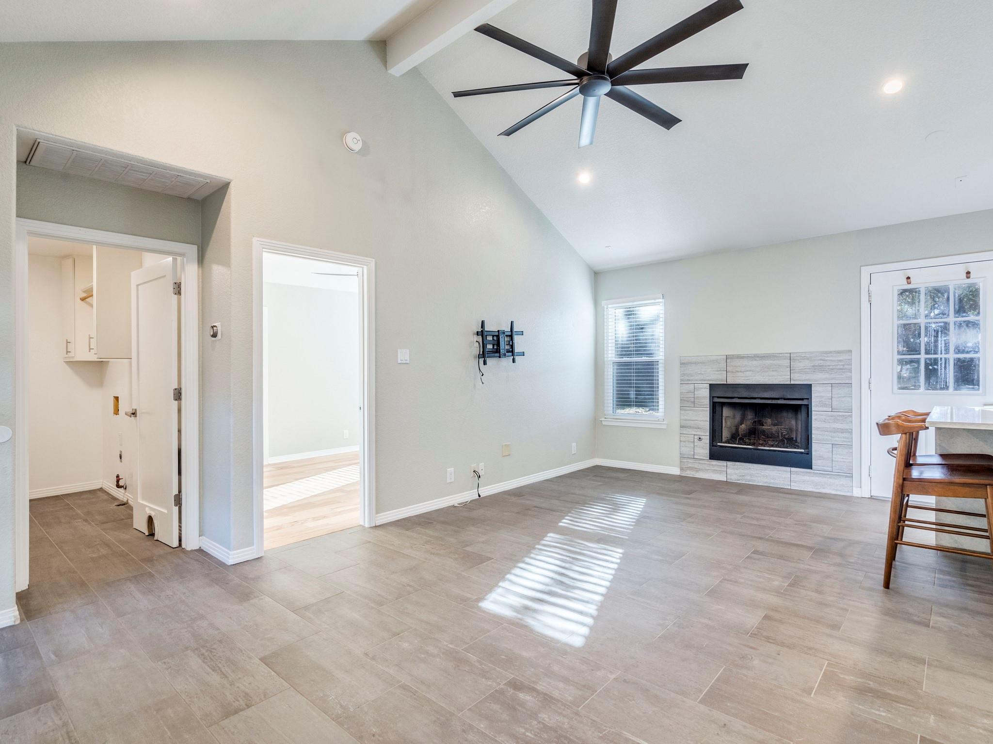 1008 Riviera Dr, Cedar Park, TX 78613