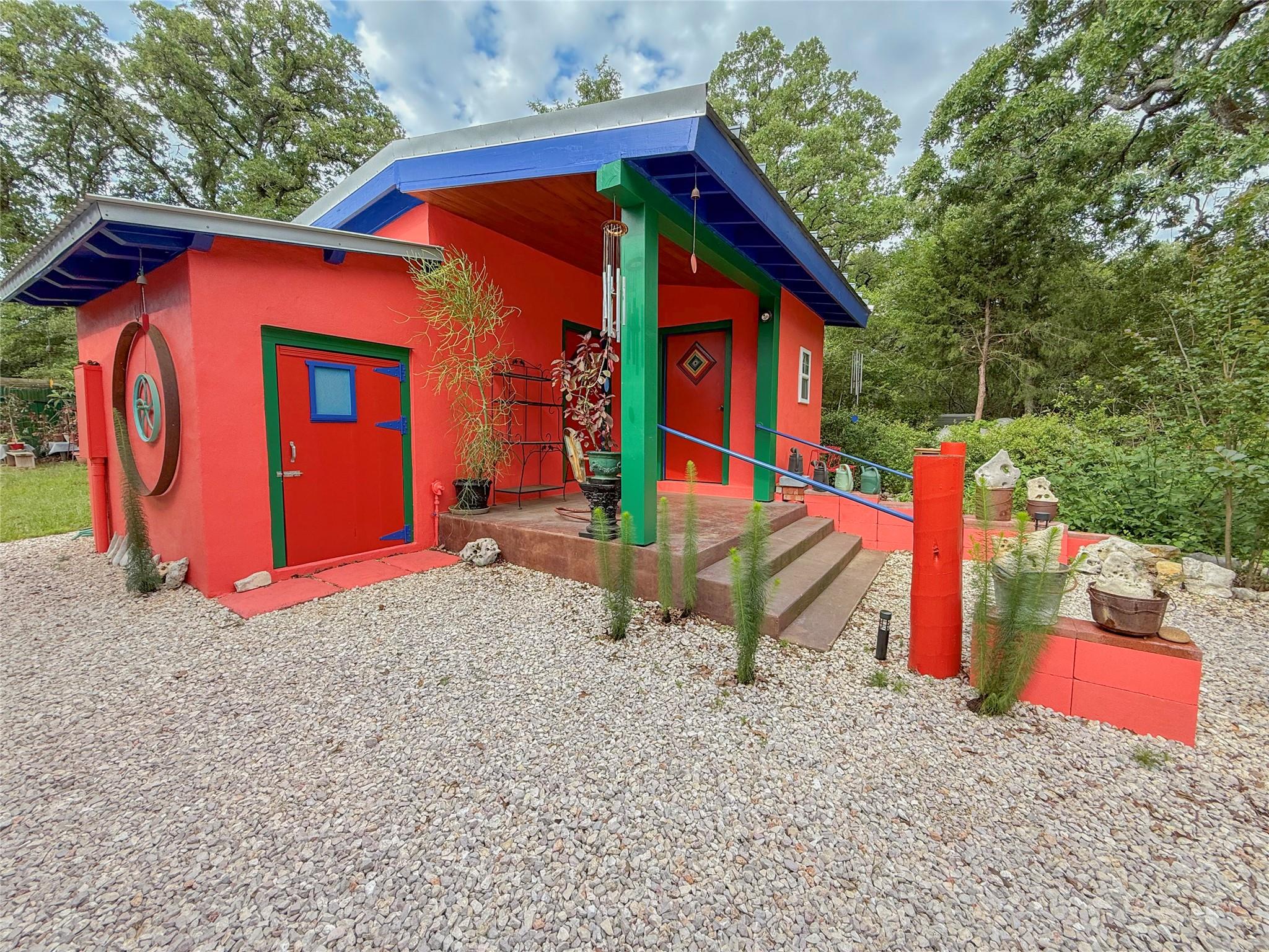 1411 County Road B, Lexington, TX 78947