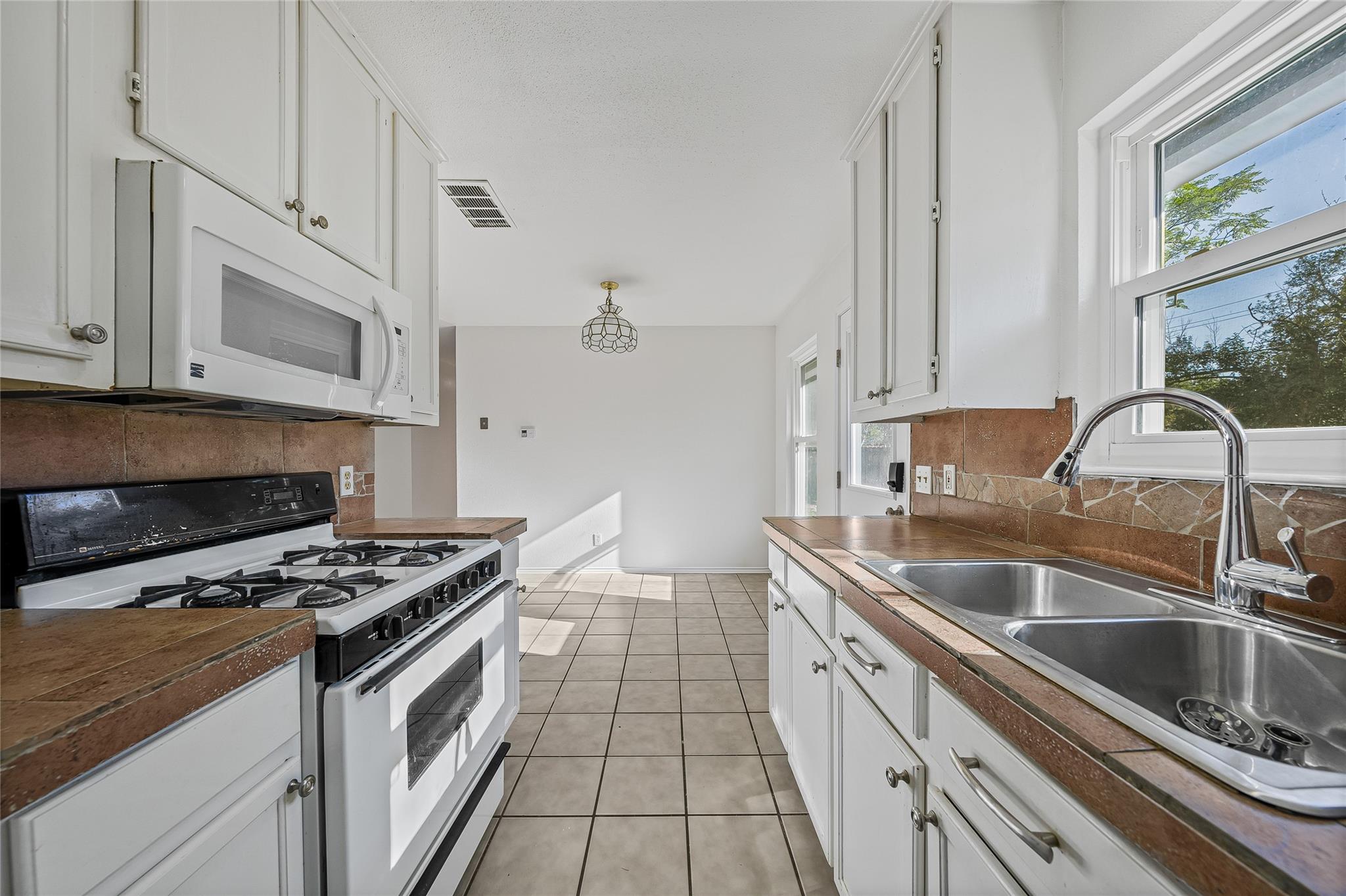 3007 Steck Ave, Austin, TX 78757