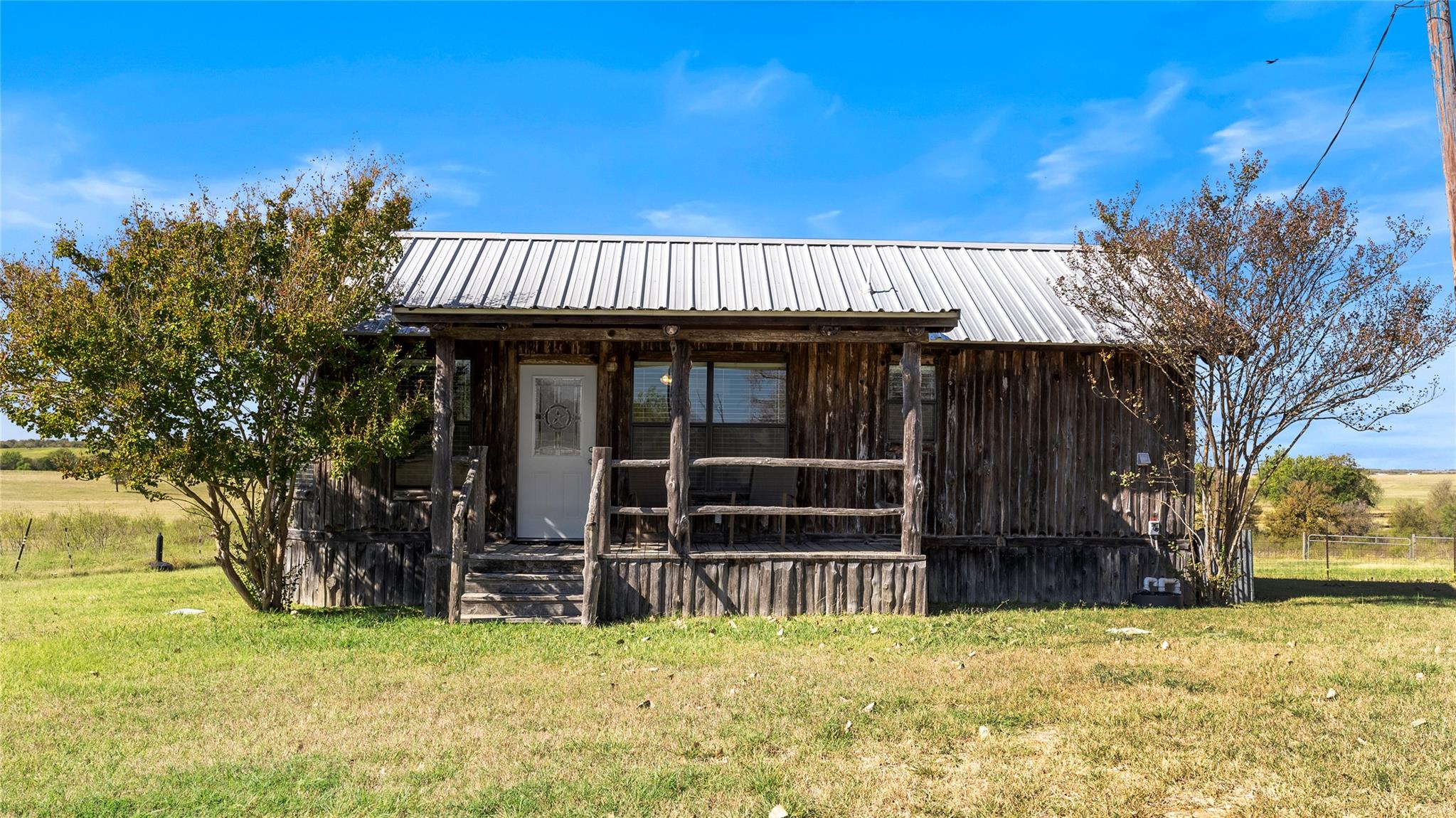 948 Upper Elgin River Rd, Elgin, TX 78621
