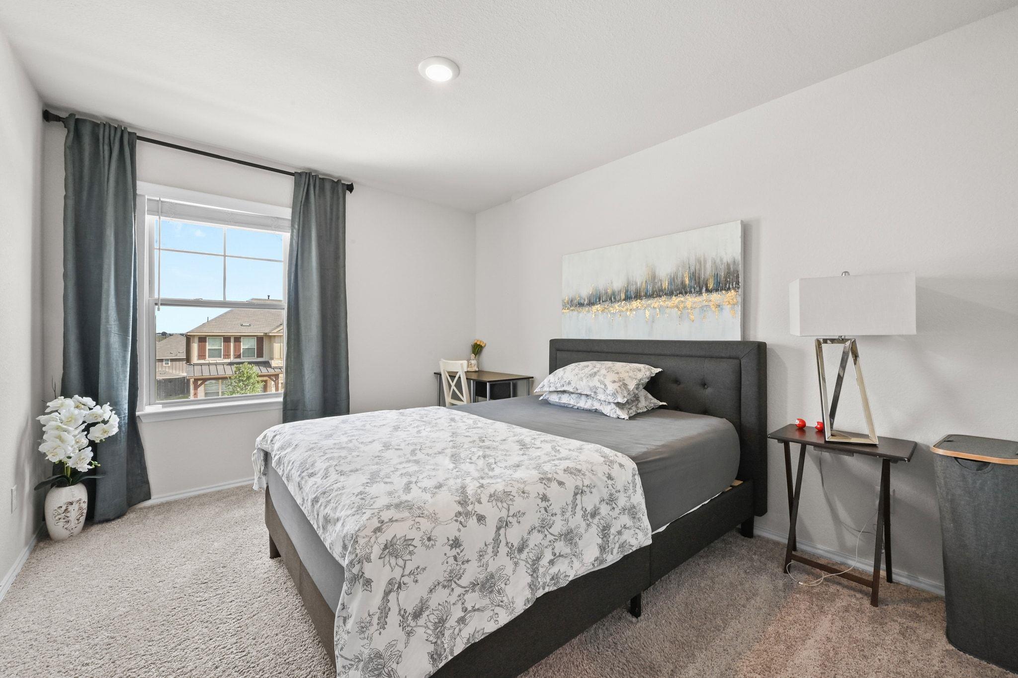 446 Grace Lilly Dr, Buda, TX 78610