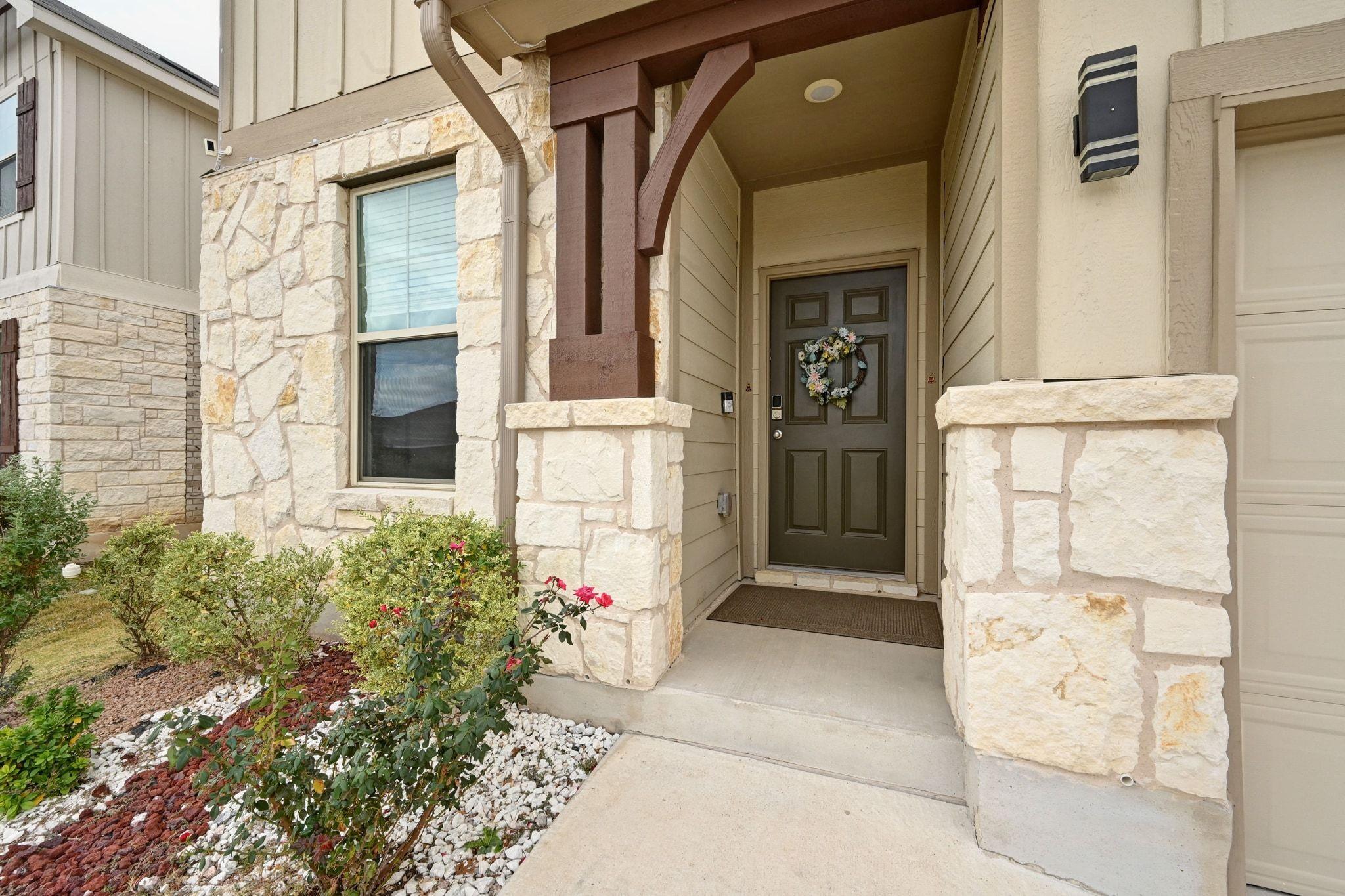 446 Grace Lilly Dr, Buda, TX 78610