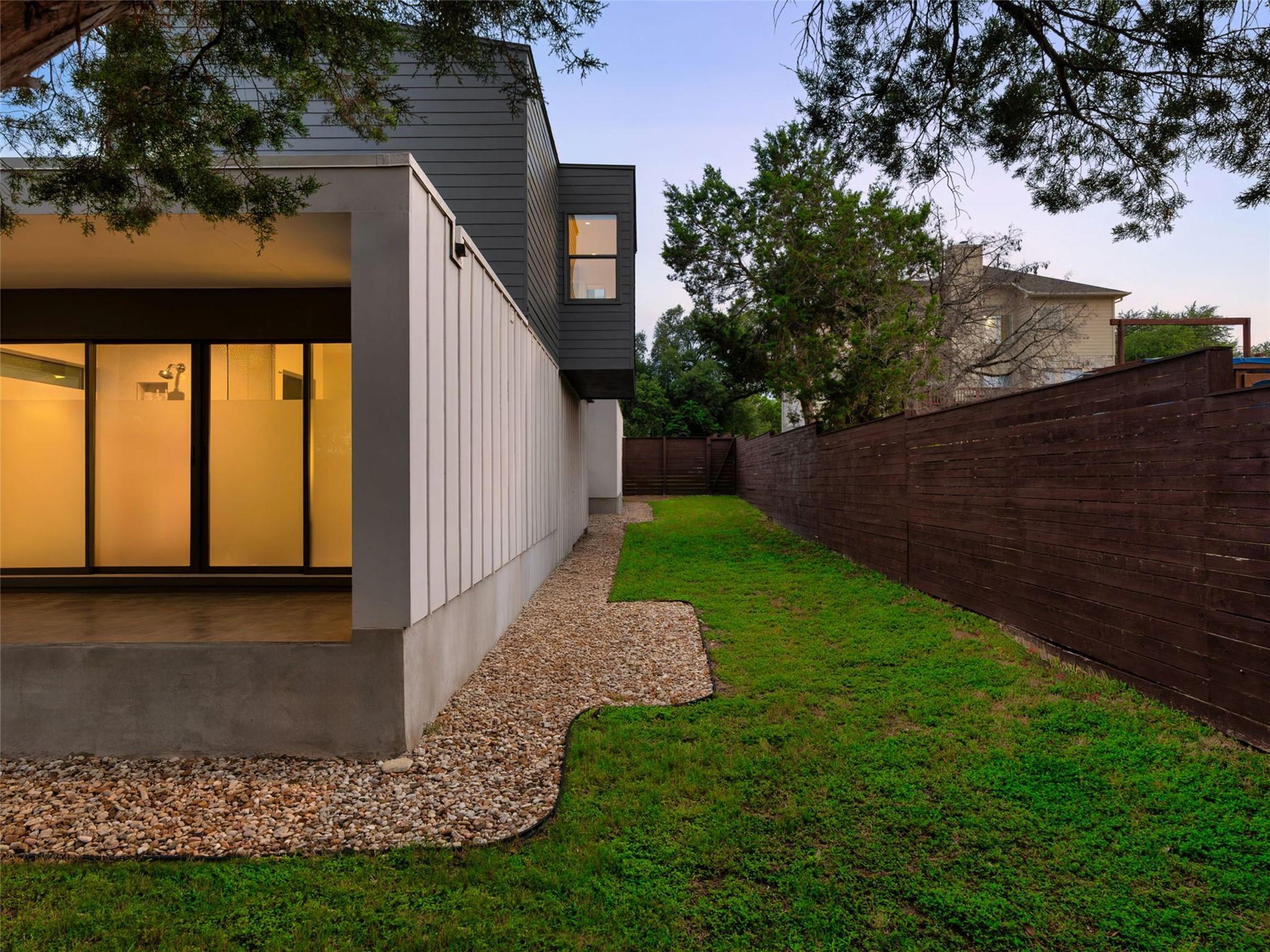 15206 General Williamson Dr, Austin, TX 78734