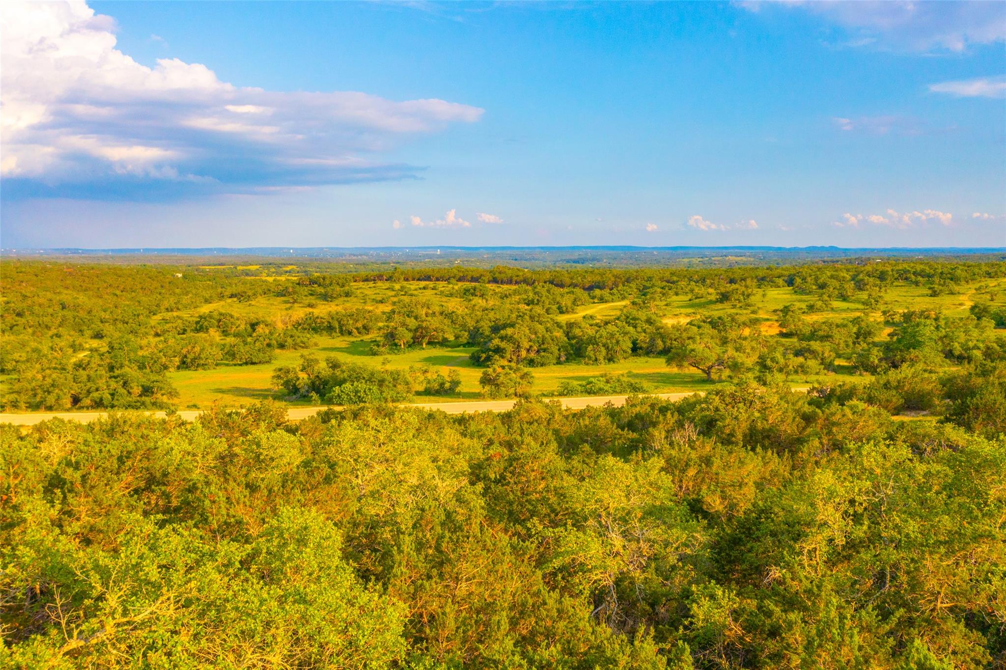 000 Spring Creek Ranch, Dripping Springs, TX 78676
