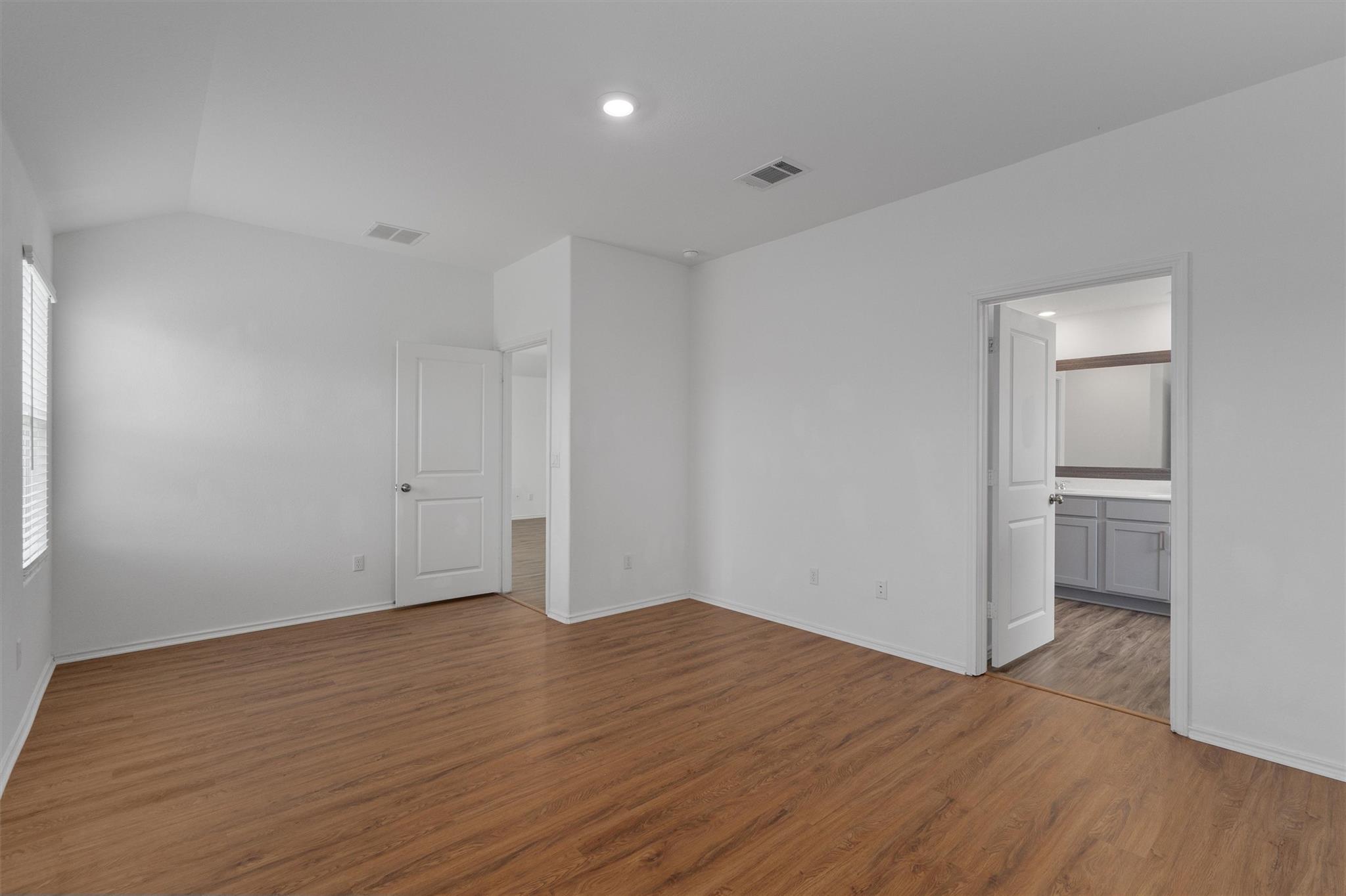 245 Salt Springs Rd, Kyle, TX 78640