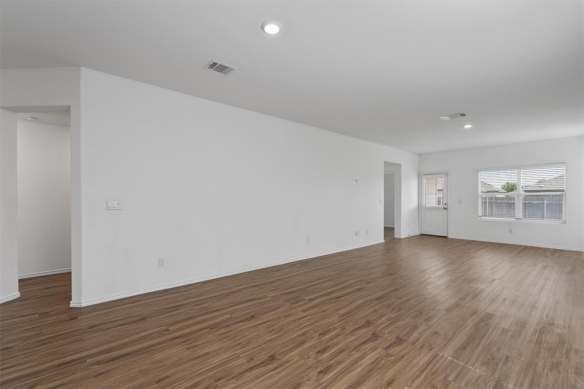 245 Salt Springs Rd, Kyle, TX 78640