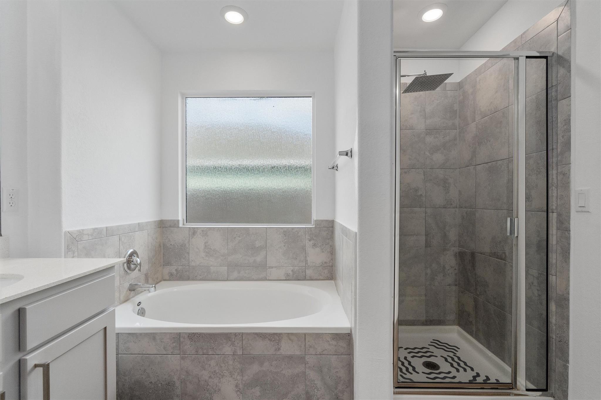 245 Salt Springs Rd, Kyle, TX 78640