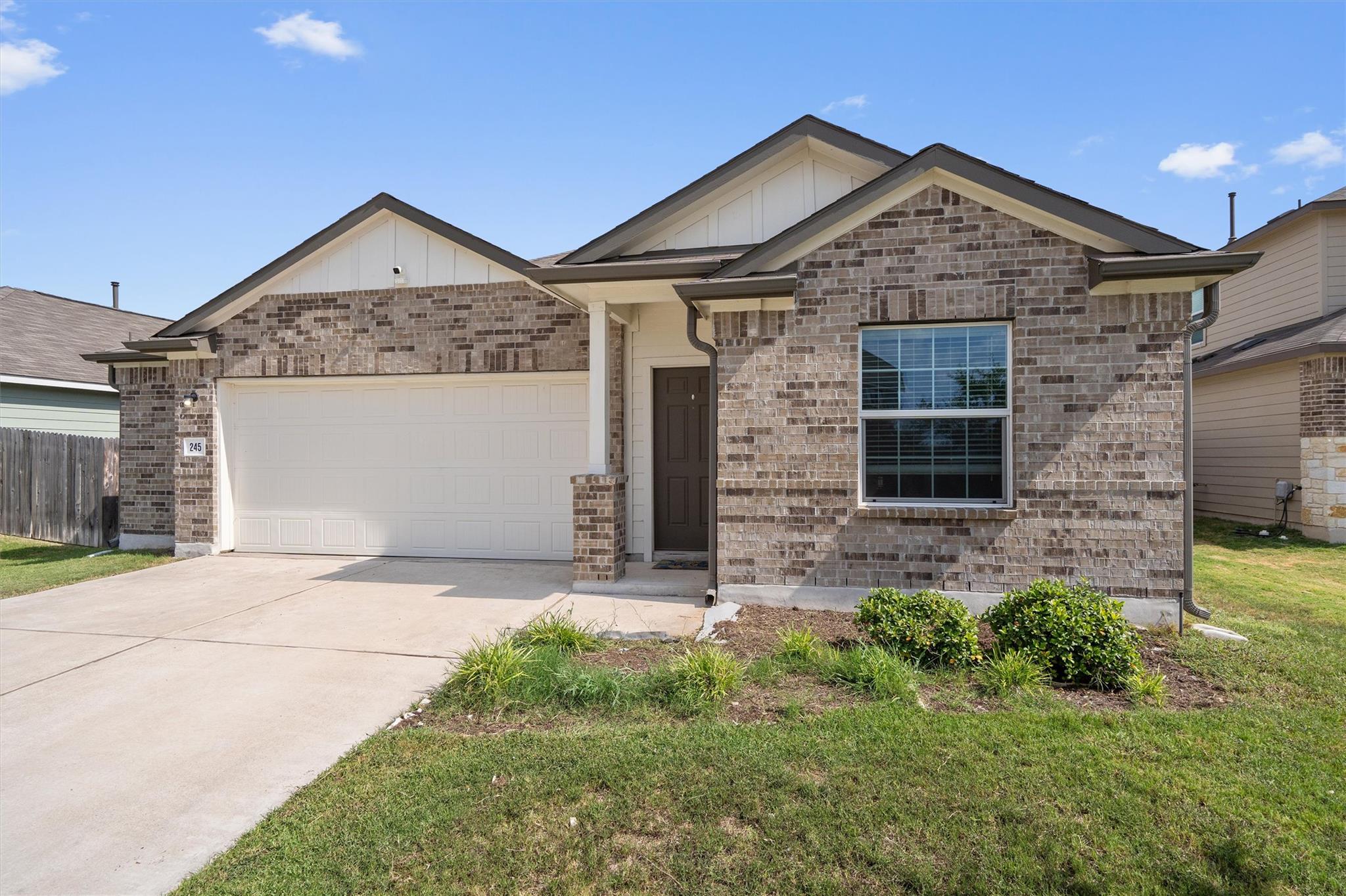 245 Salt Springs Rd, Kyle, TX 78640