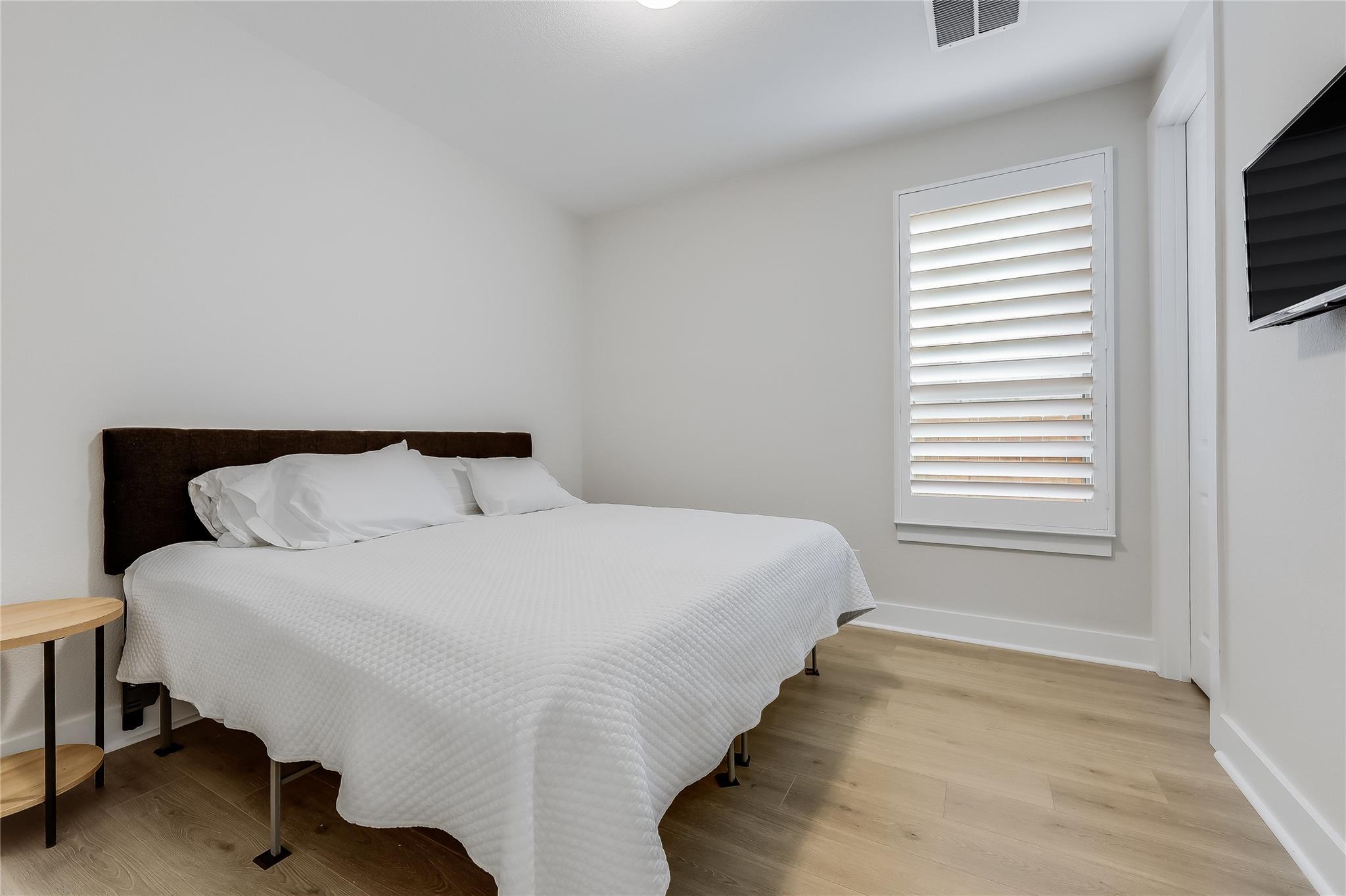 8000 Sunrise Ravine Pass, Lago Vista, TX 78645