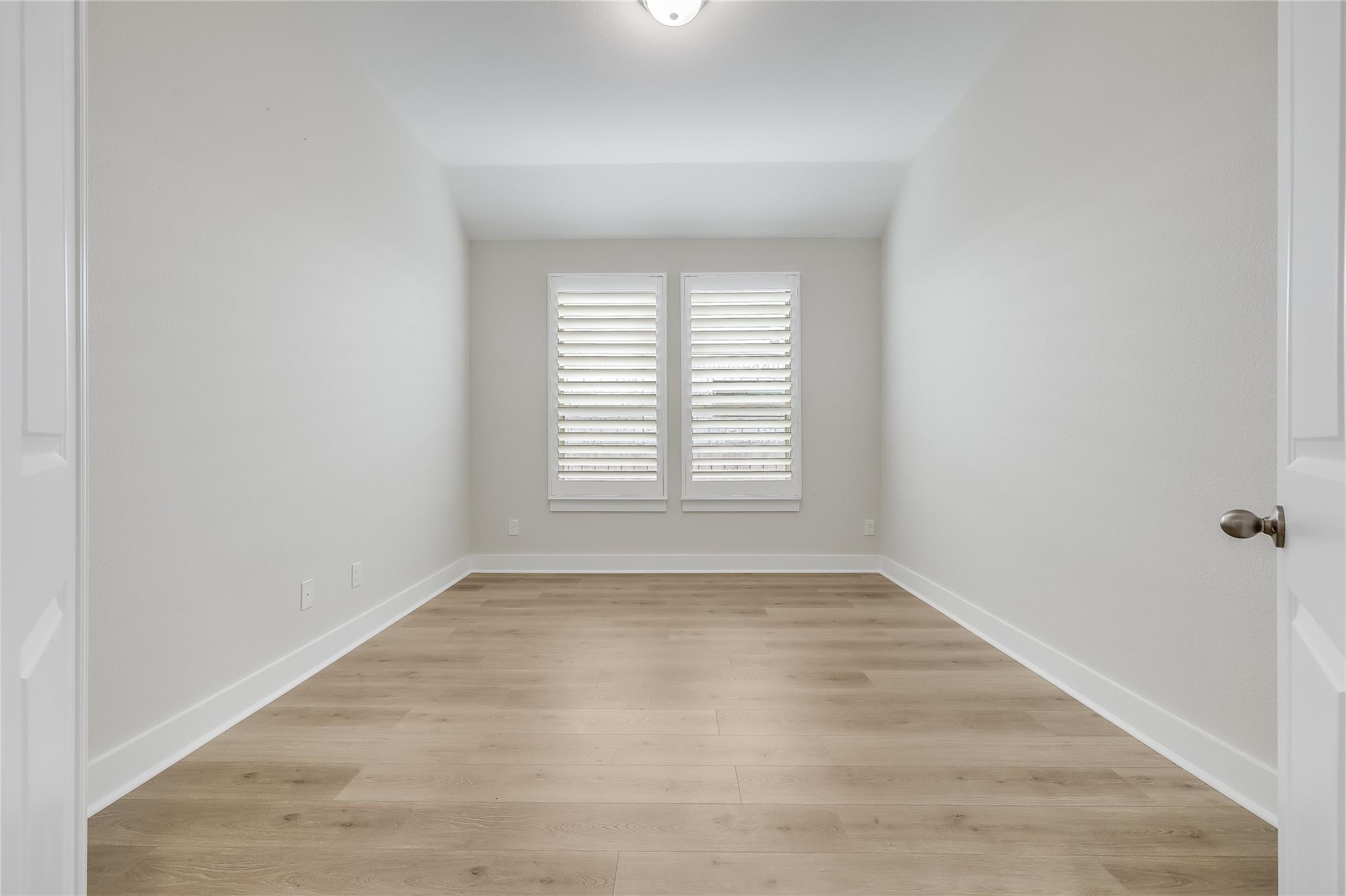 8000 Sunrise Ravine Pass, Lago Vista, TX 78645