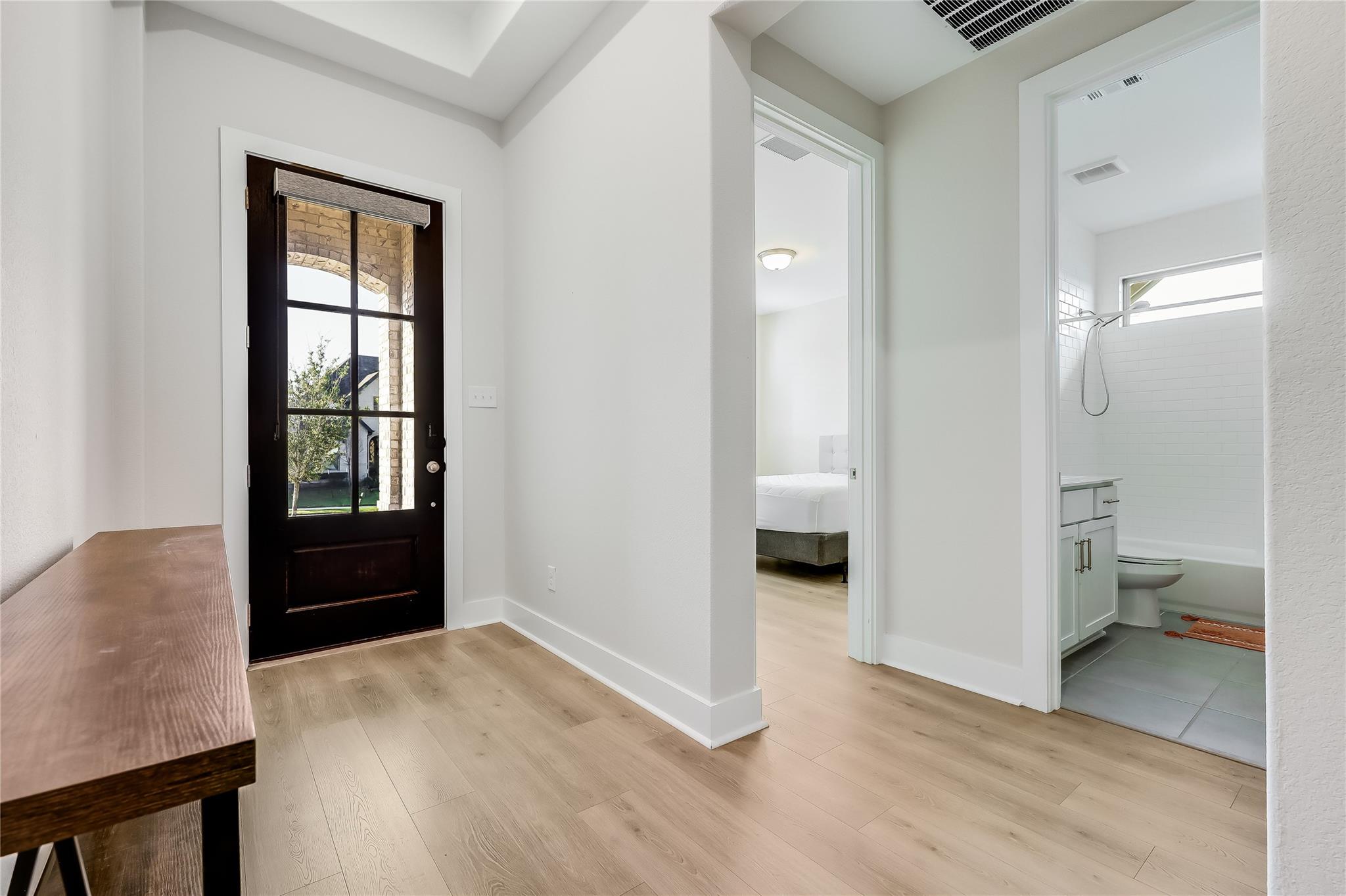 8000 Sunrise Ravine Pass, Lago Vista, TX 78645