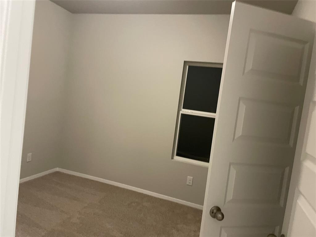 66 Bent Trai LN, Georgetown, TX 78628