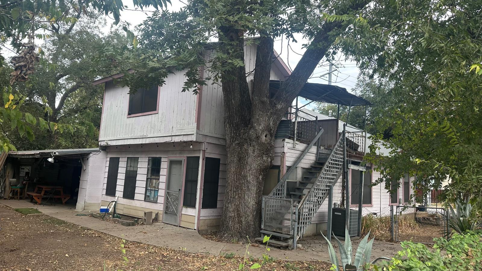 40 Waller St, Austin, TX 78702