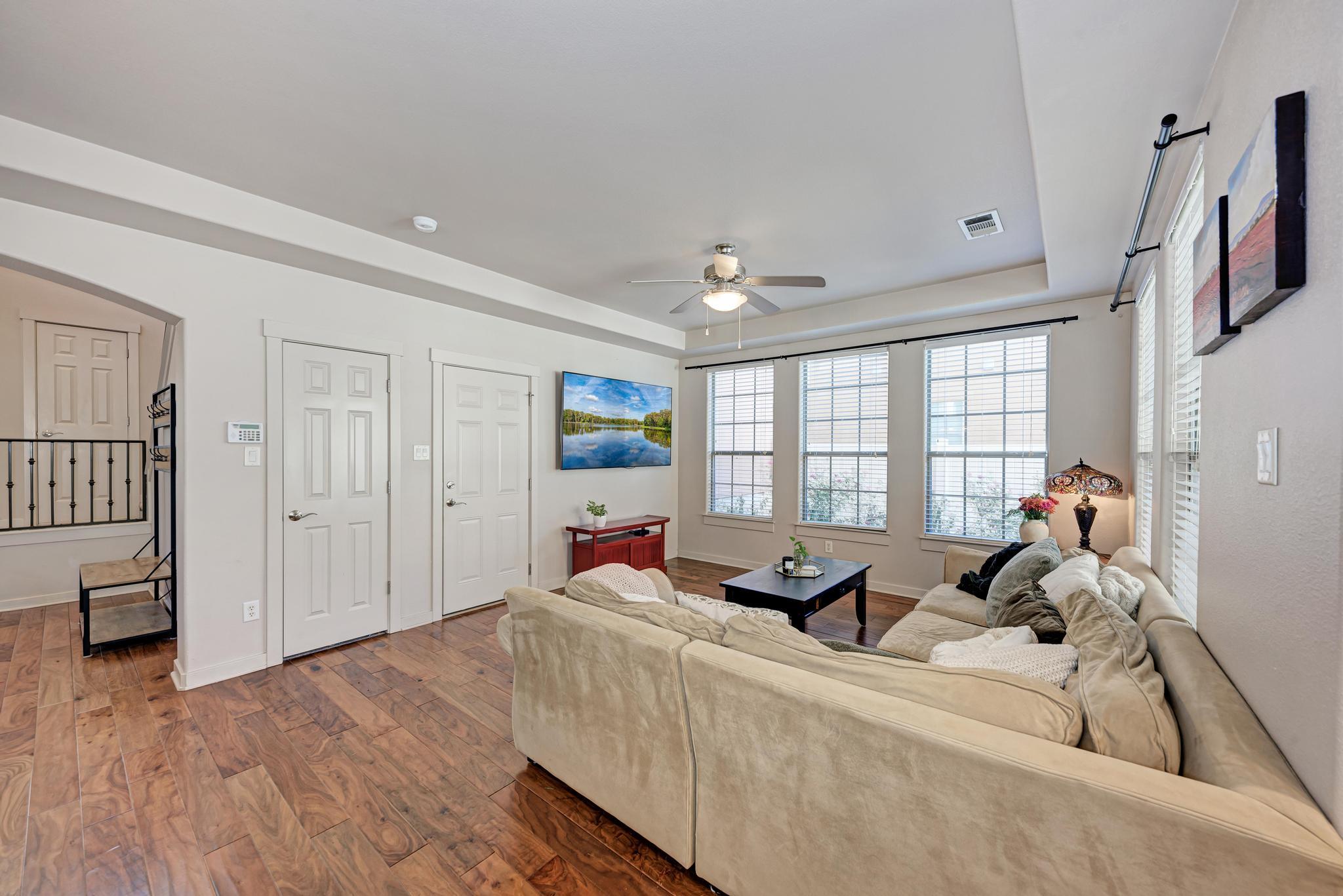 12804 Venice Ln, Austin, TX 78750