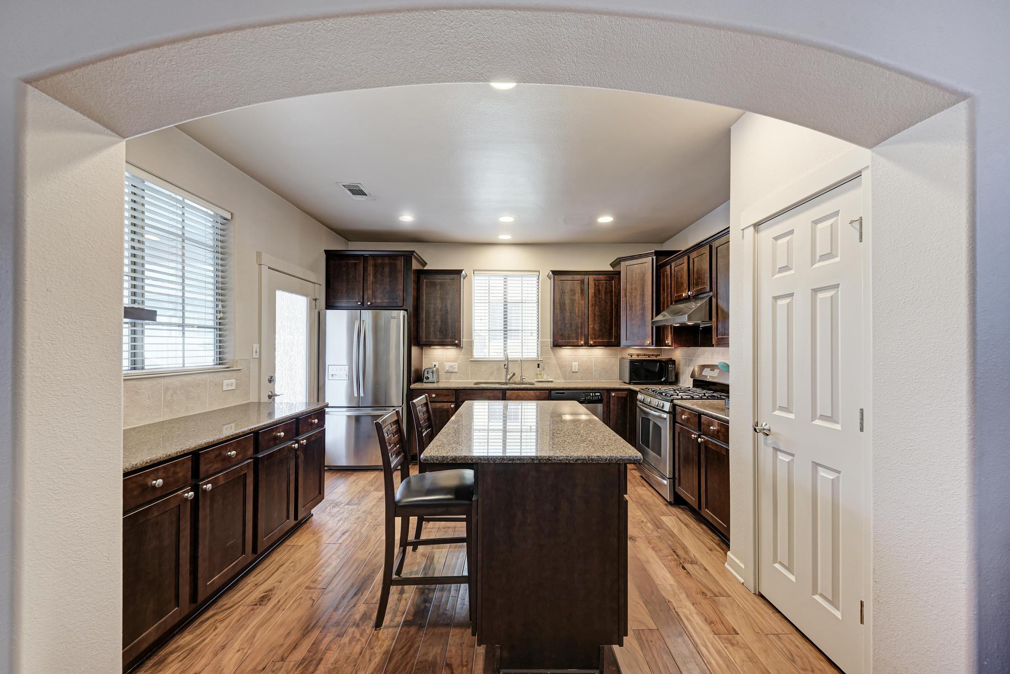 12804 Venice Ln, Austin, TX 78750