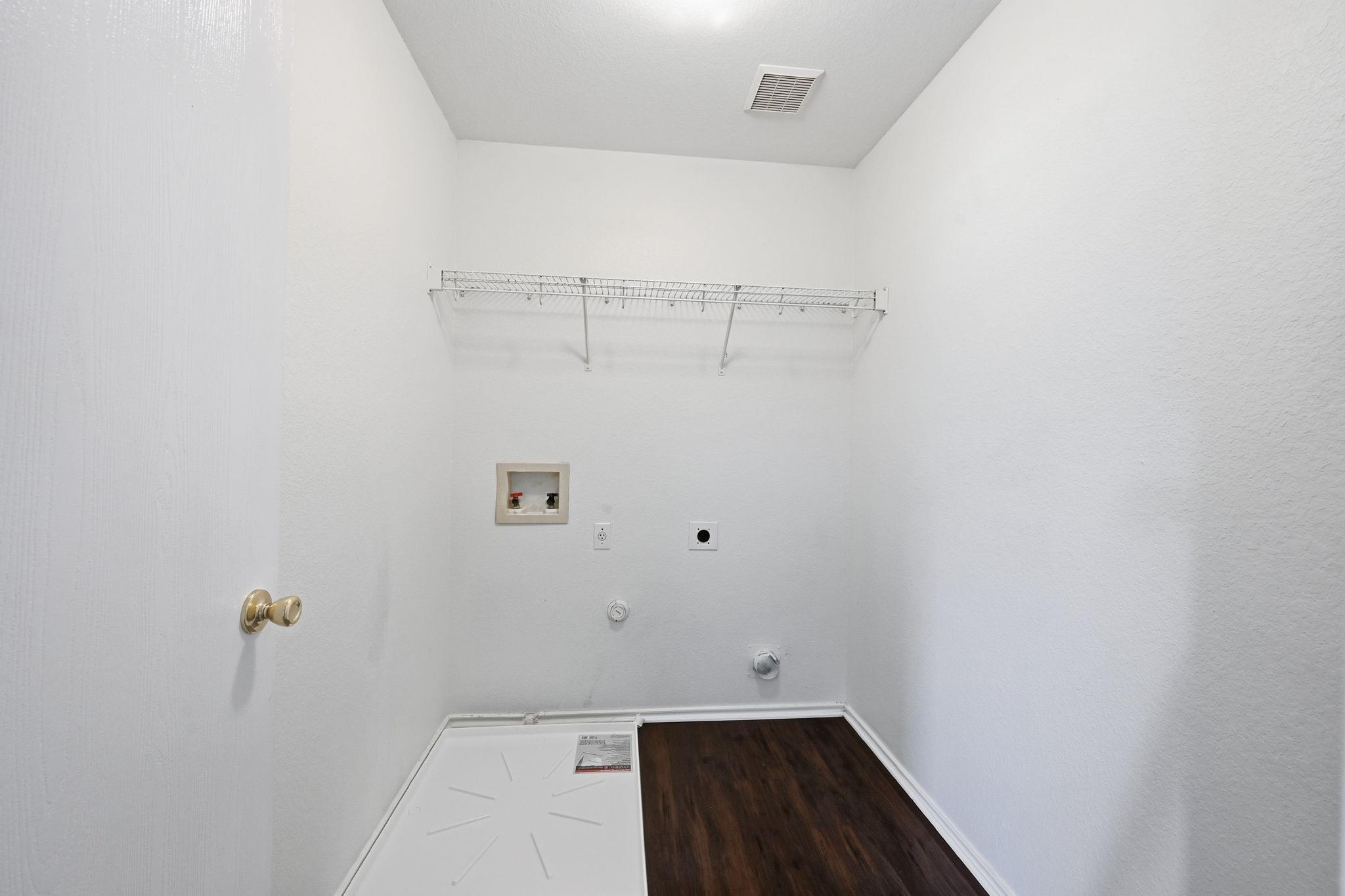 12748 Saint Mary Dr, Manor, TX 78653