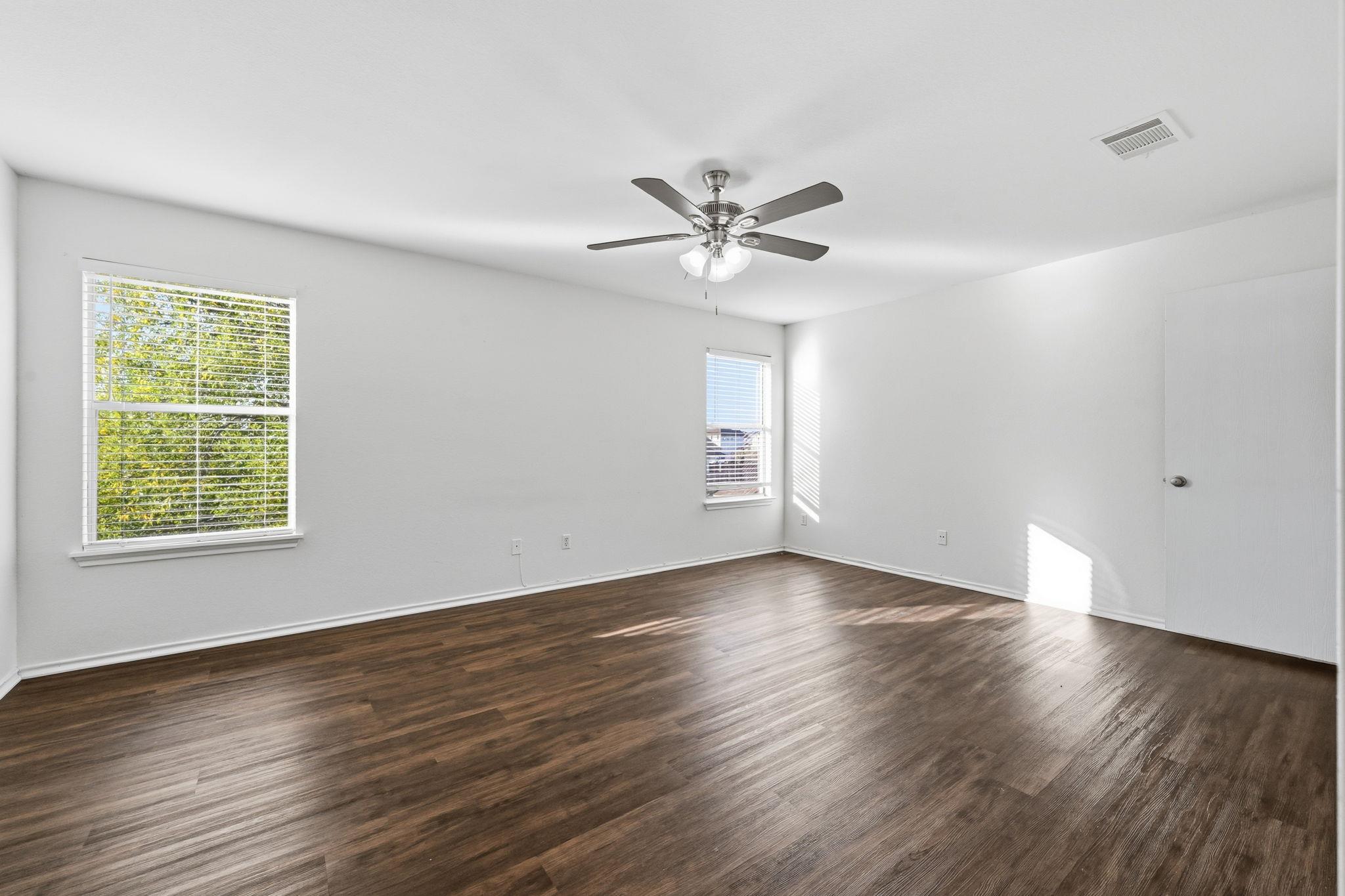 12748 Saint Mary Dr, Manor, TX 78653