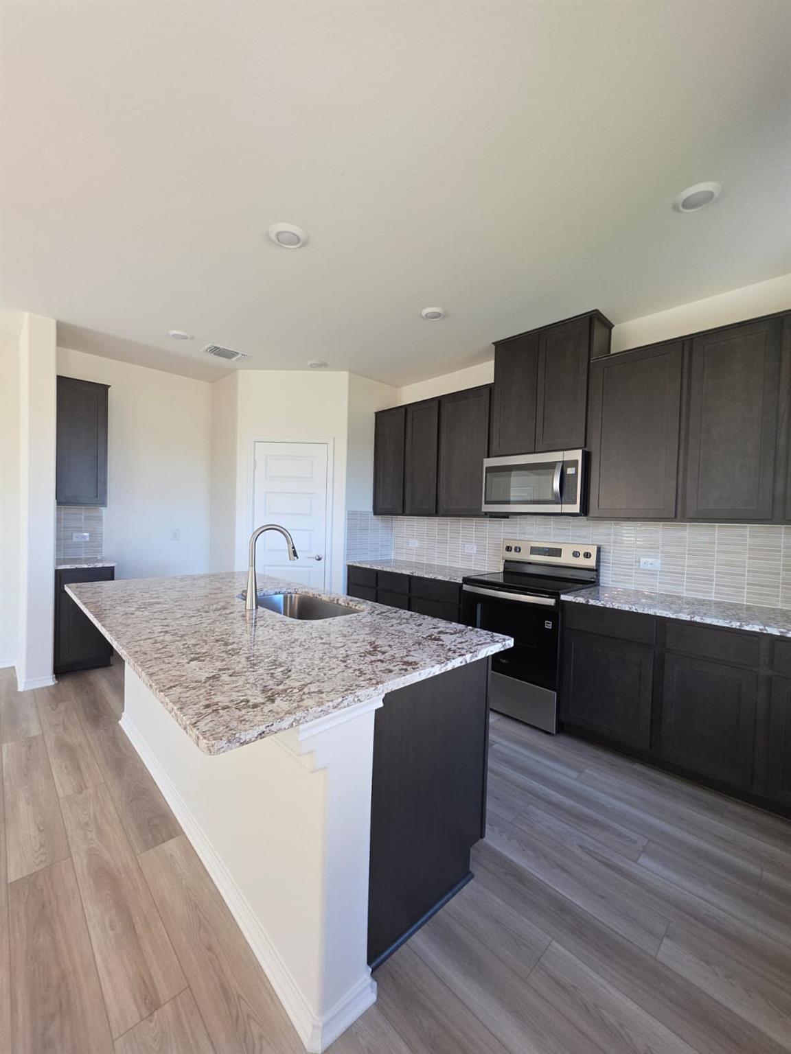 1609 Red Berry Pass, Georgetown, TX 78628