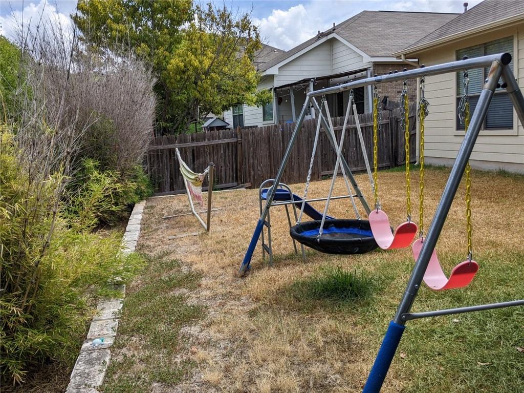 11512 Flushwing Dr, Austin, TX 78754