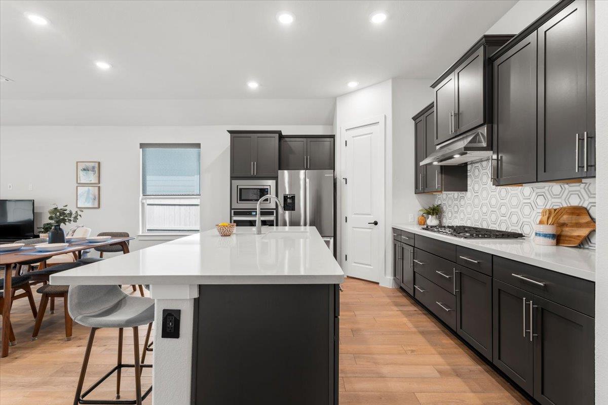 8501 Hillock Ter, Austin, TX 78744