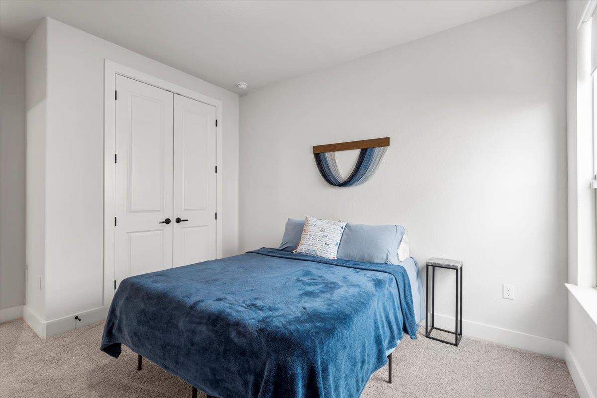 8501 Hillock Ter, Austin, TX 78744