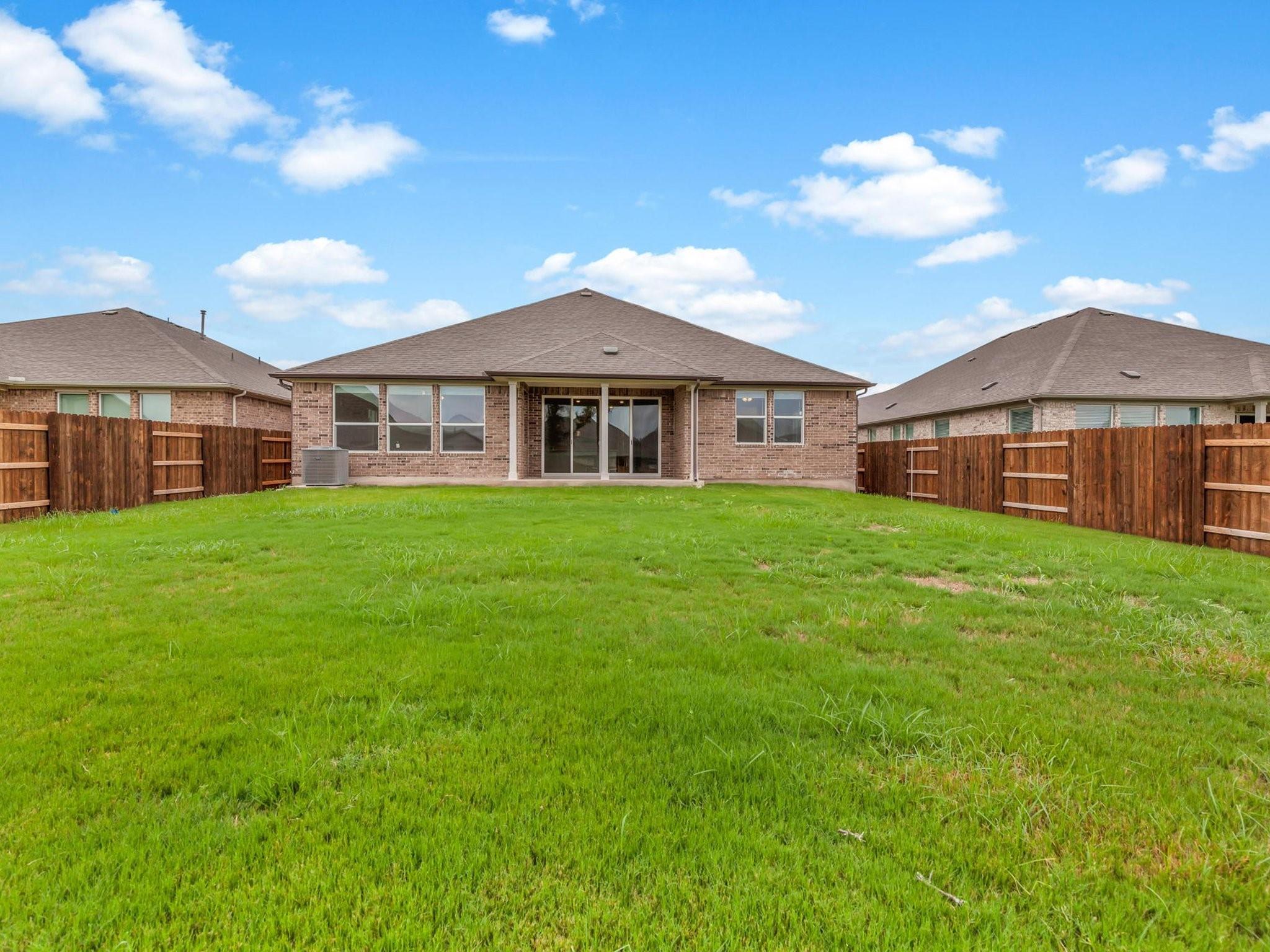 2236 Cattle Baron Trl, Leander, TX 78641