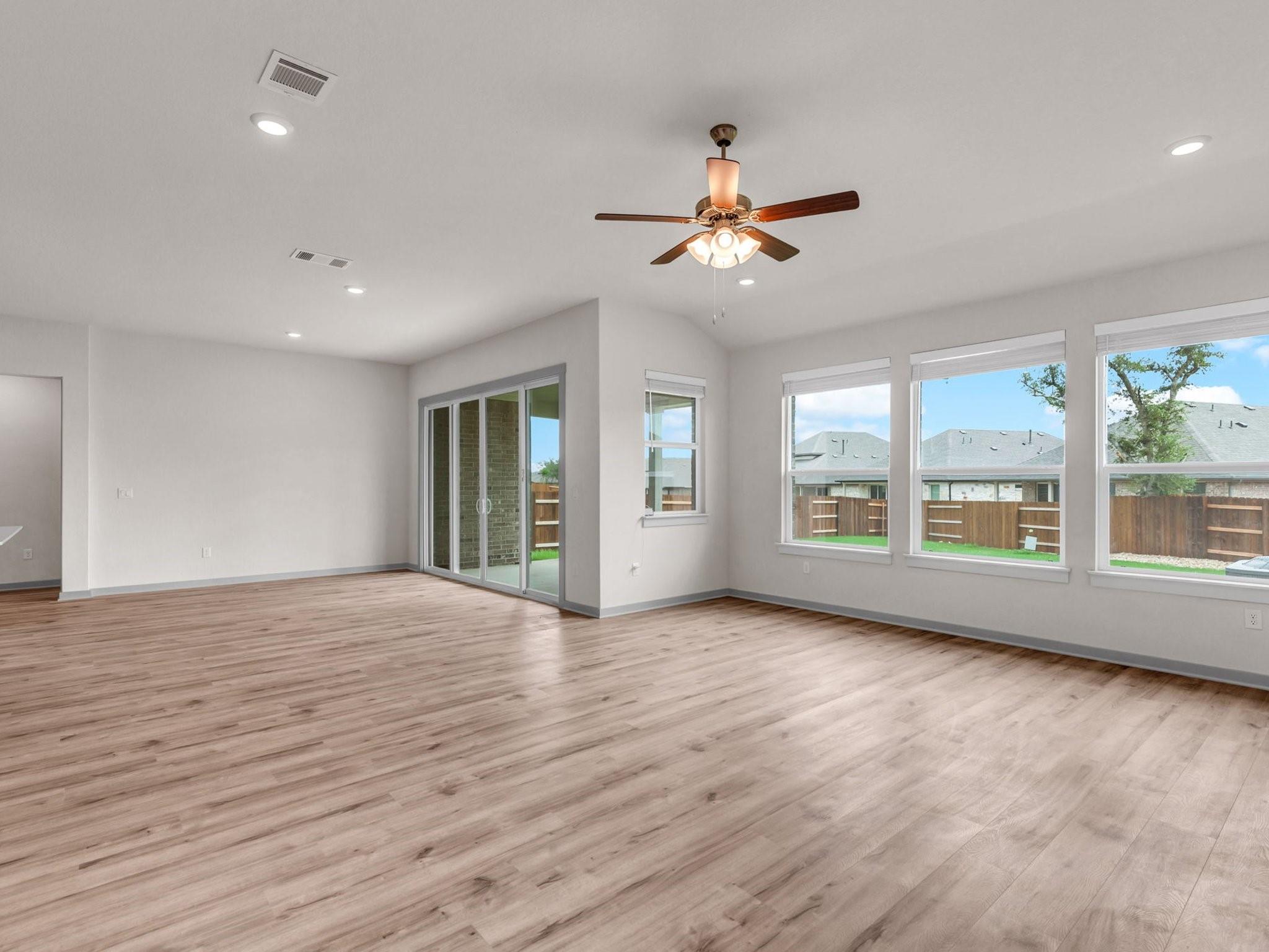 2236 Cattle Baron Trl, Leander, TX 78641