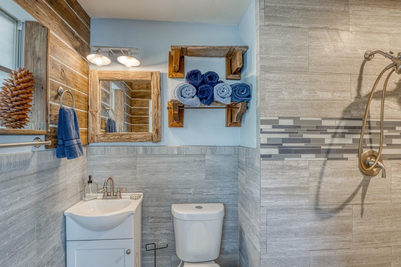 1117 County Road 132B, Kingsland, TX 78639