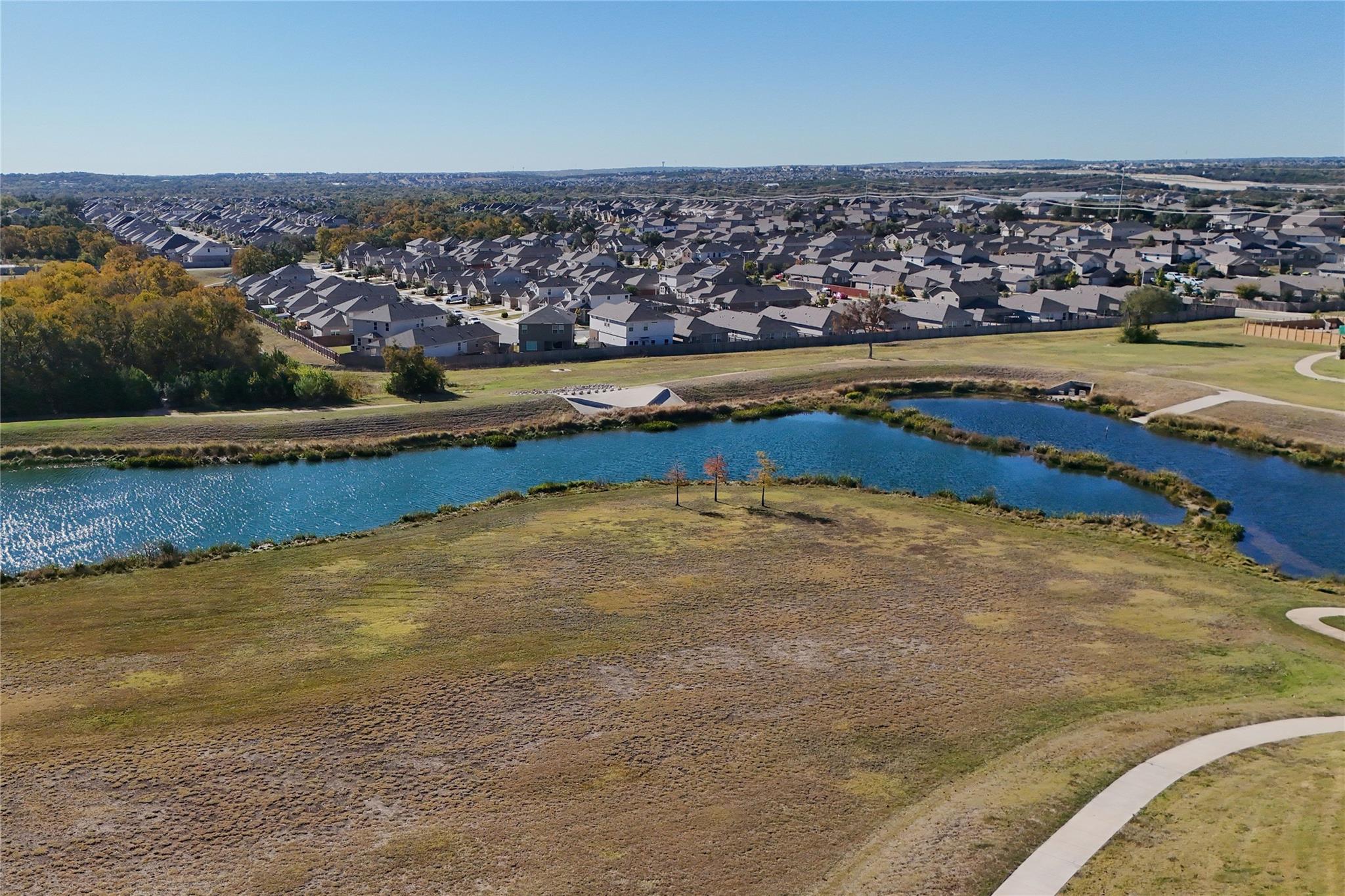 103 Wagon Spoke Cv, Liberty Hill, TX 78642