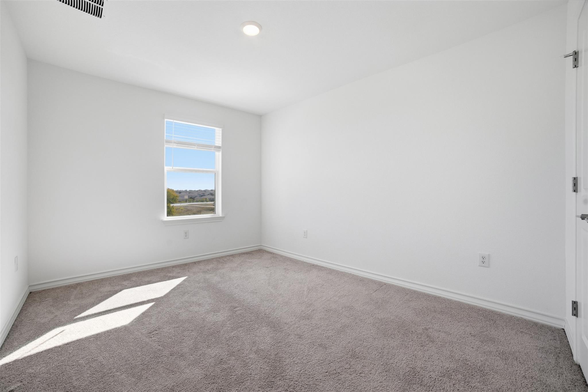 13606 Long Island Dr, Pflugerville, TX 78660