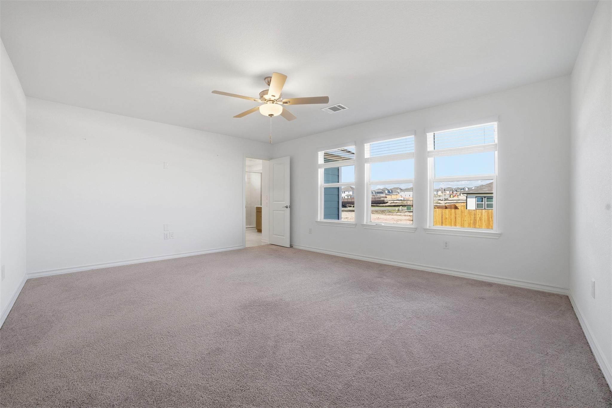 13606 Long Island Dr, Pflugerville, TX 78660