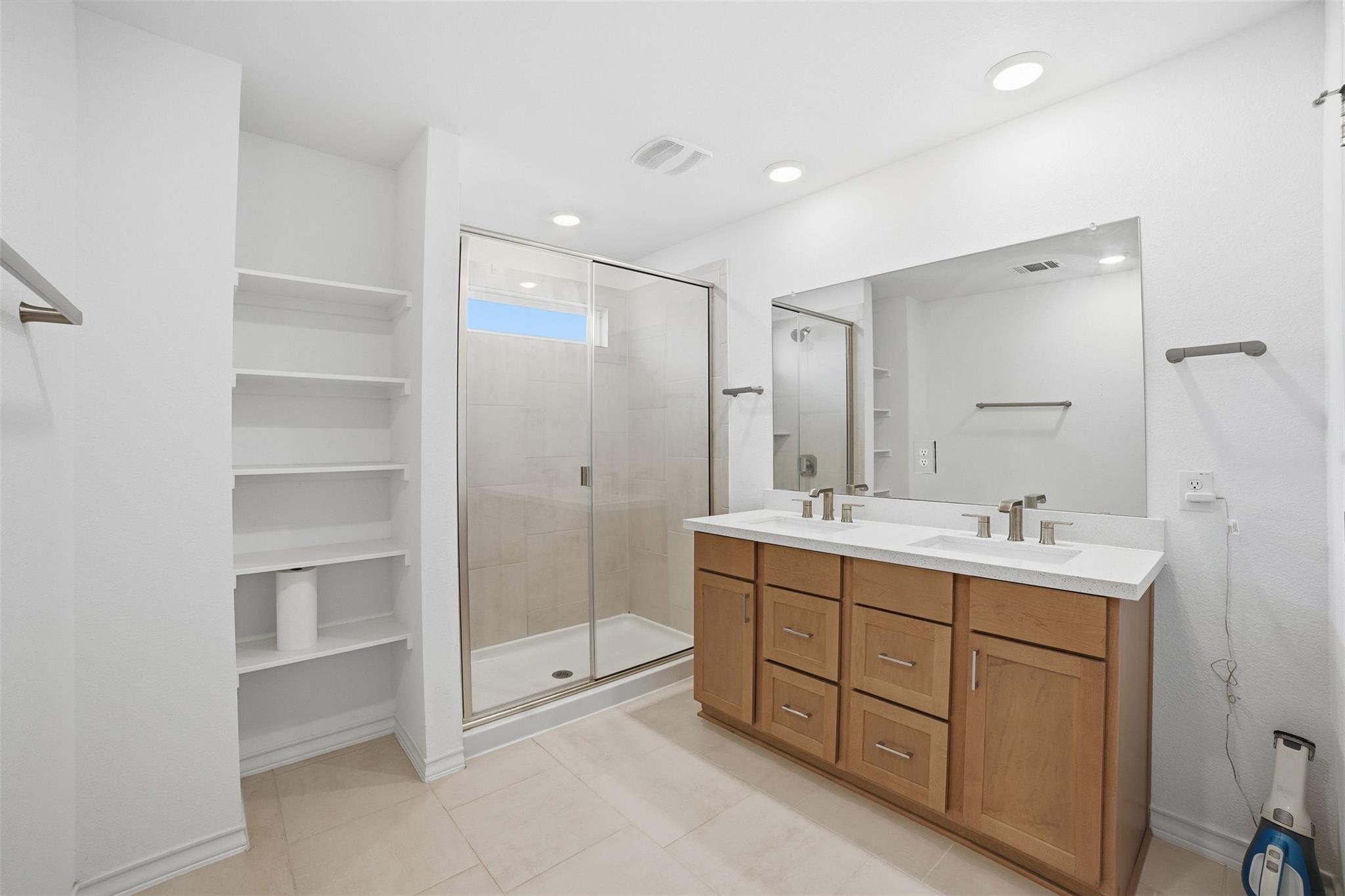 13606 Long Island Dr, Pflugerville, TX 78660