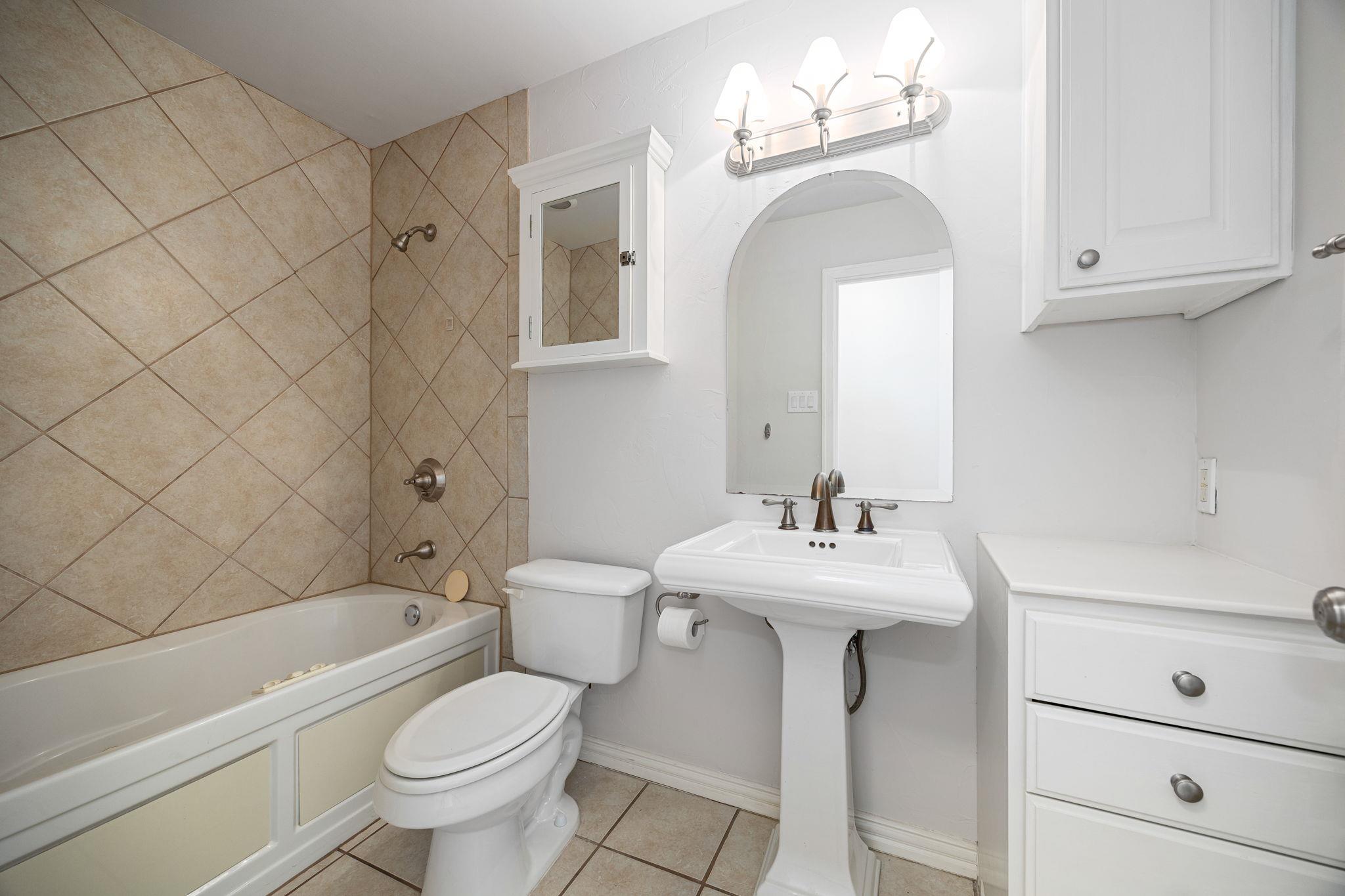 3006 Carlisle Dr, Austin, TX 78757