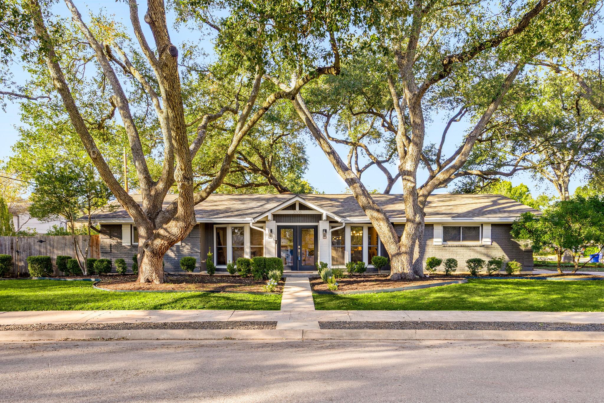 3006 Carlisle Dr, Austin, TX 78757